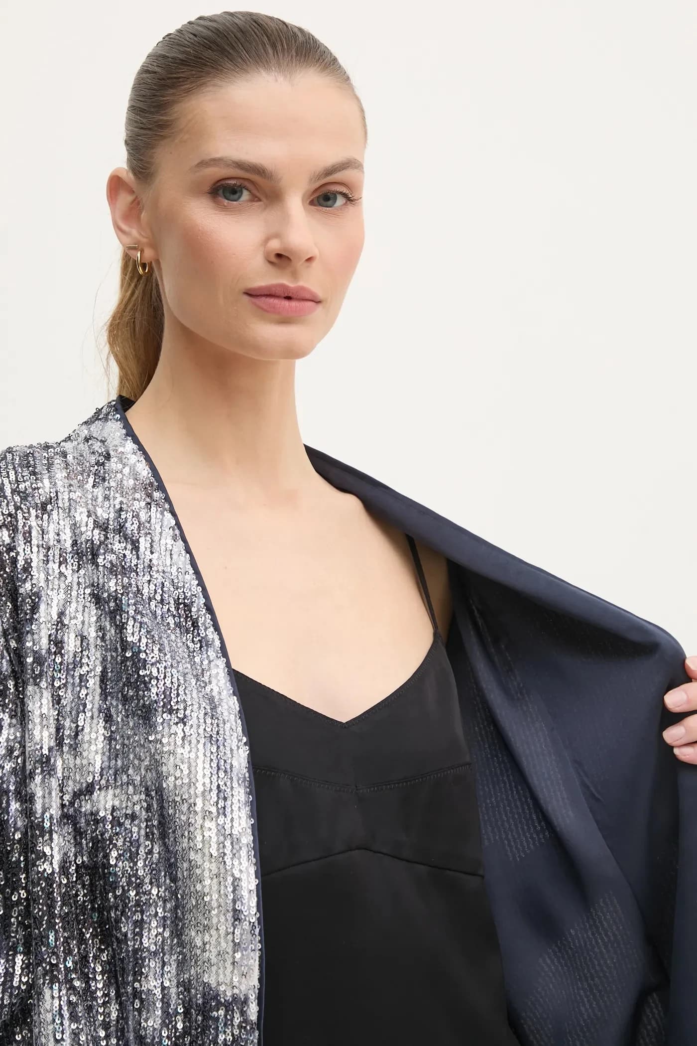 Куртка - фото 5