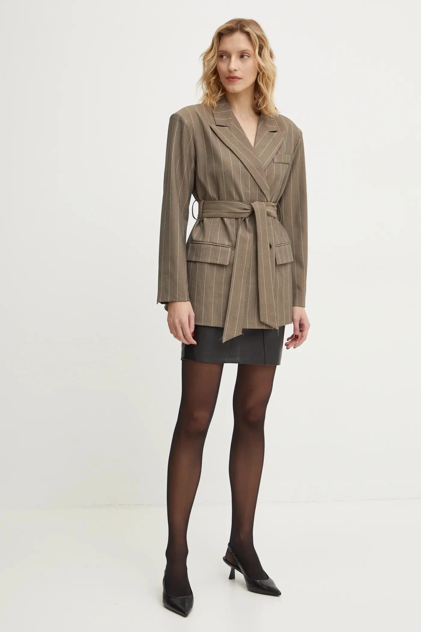 Куртка - фото 2