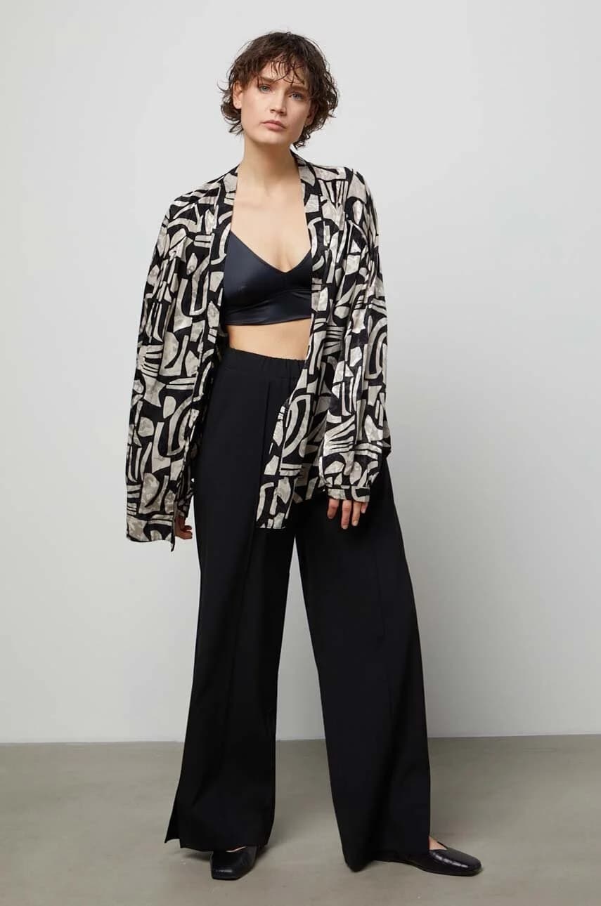 Куртка - фото 2