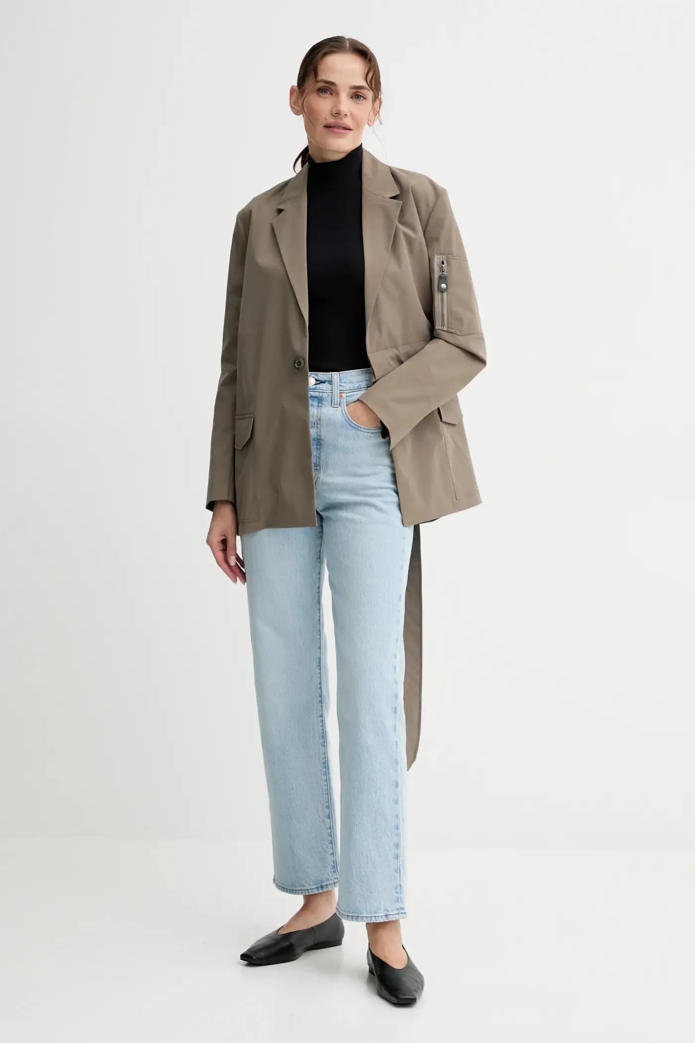 Куртка с поясом - фото 2