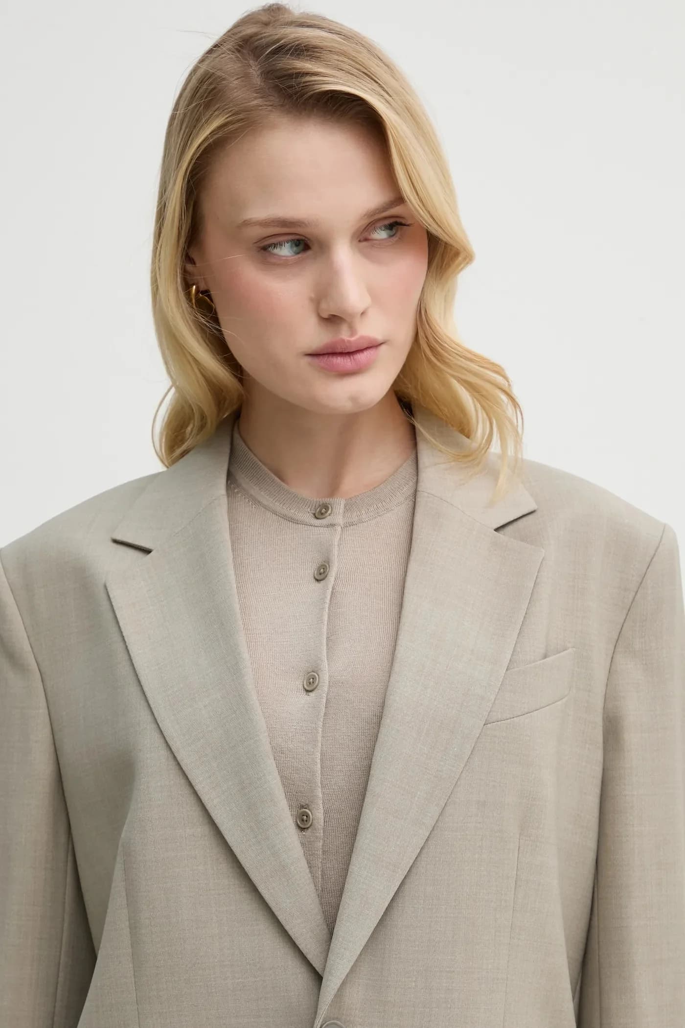 Шерстяная куртка - фото 4