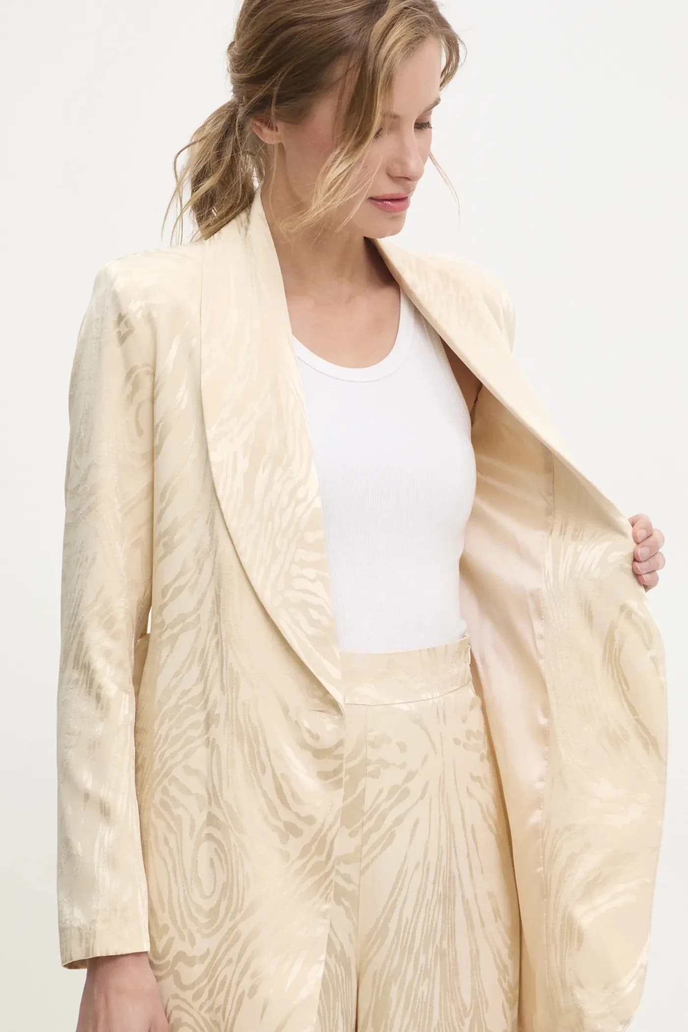 Куртка - фото 6