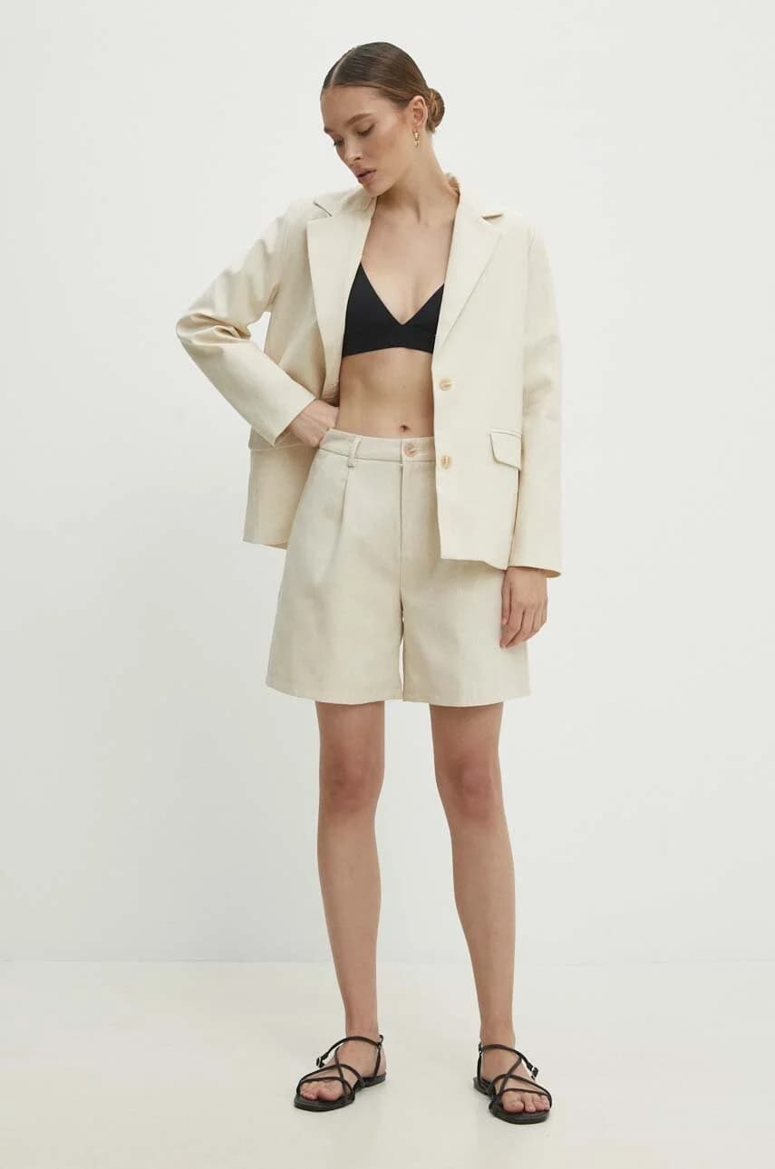 Льняная куртка