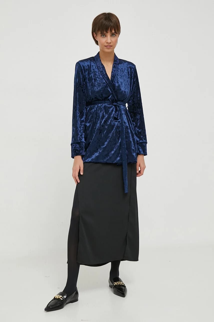 Куртка - фото 2