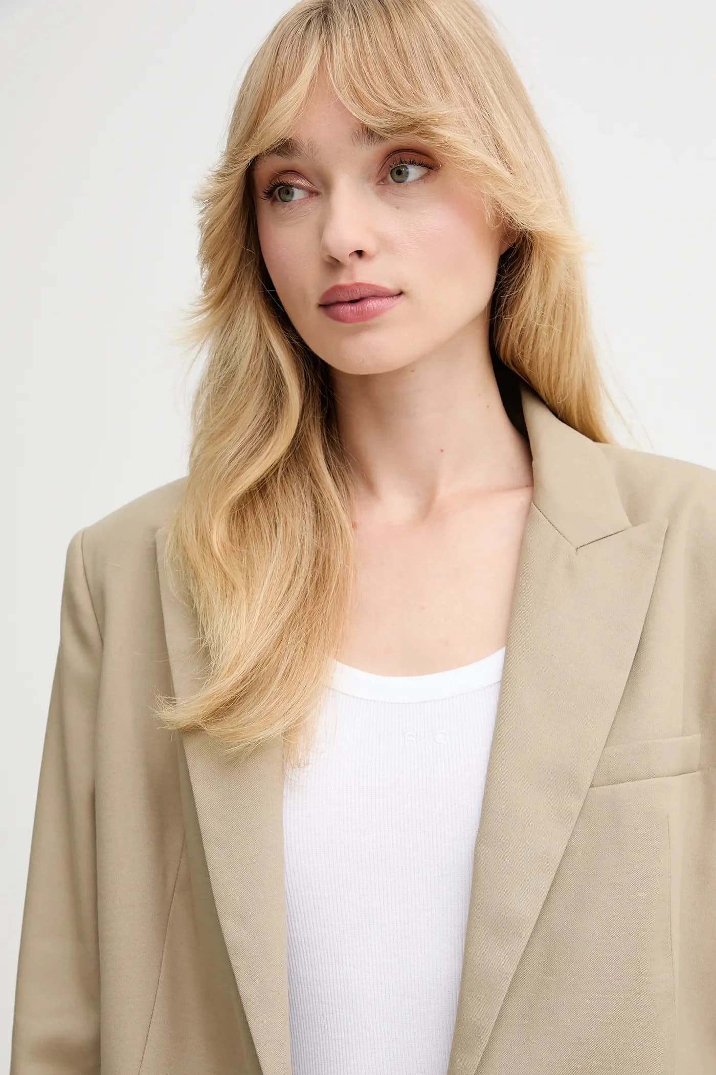 Шерстяная куртка - фото 4