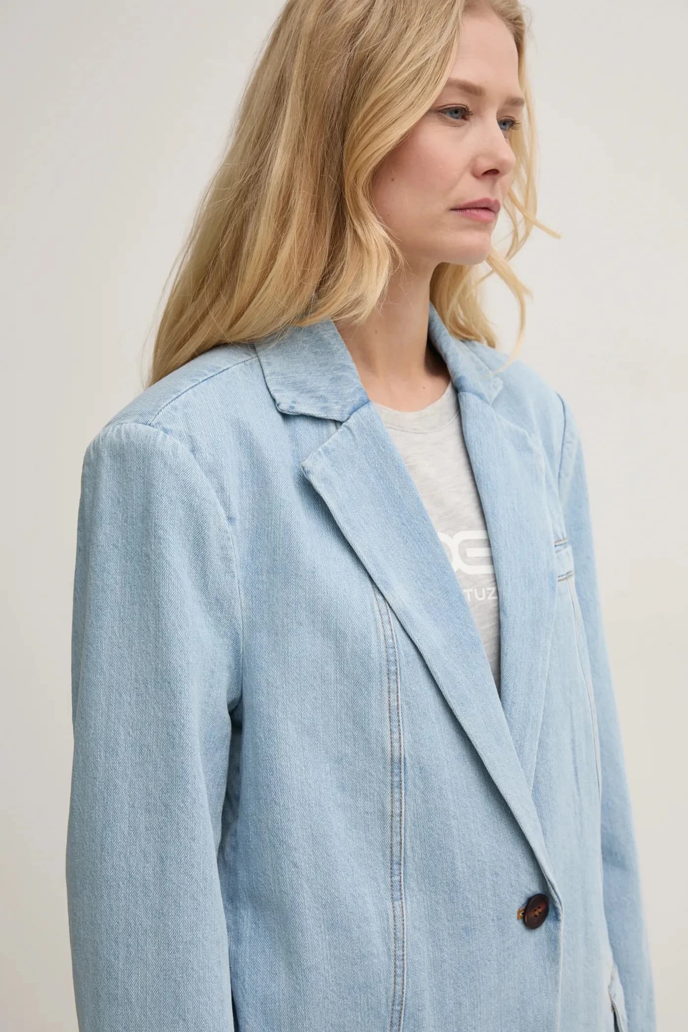 Джинсовая куртка - фото 3