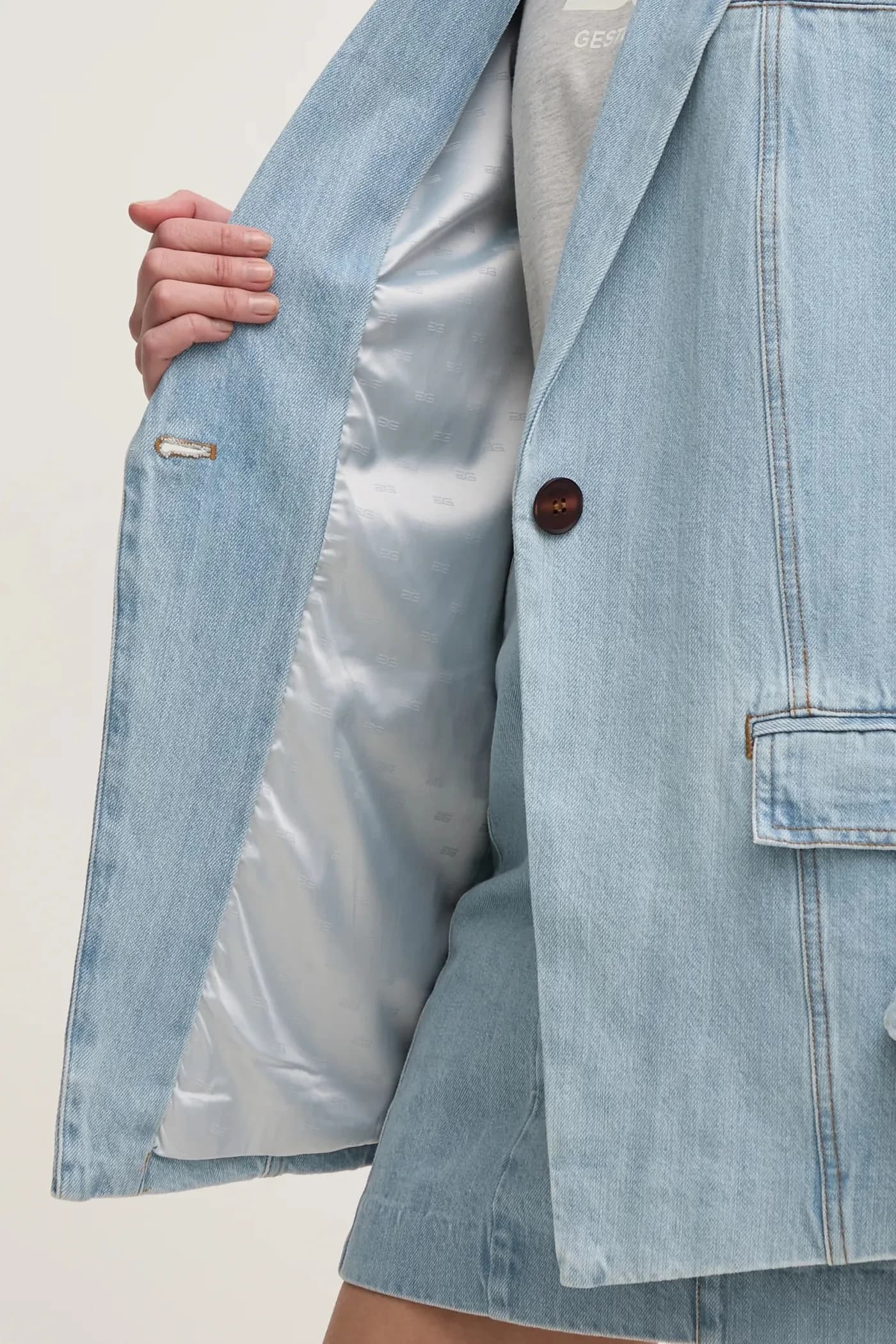 Джинсовая куртка - фото 5