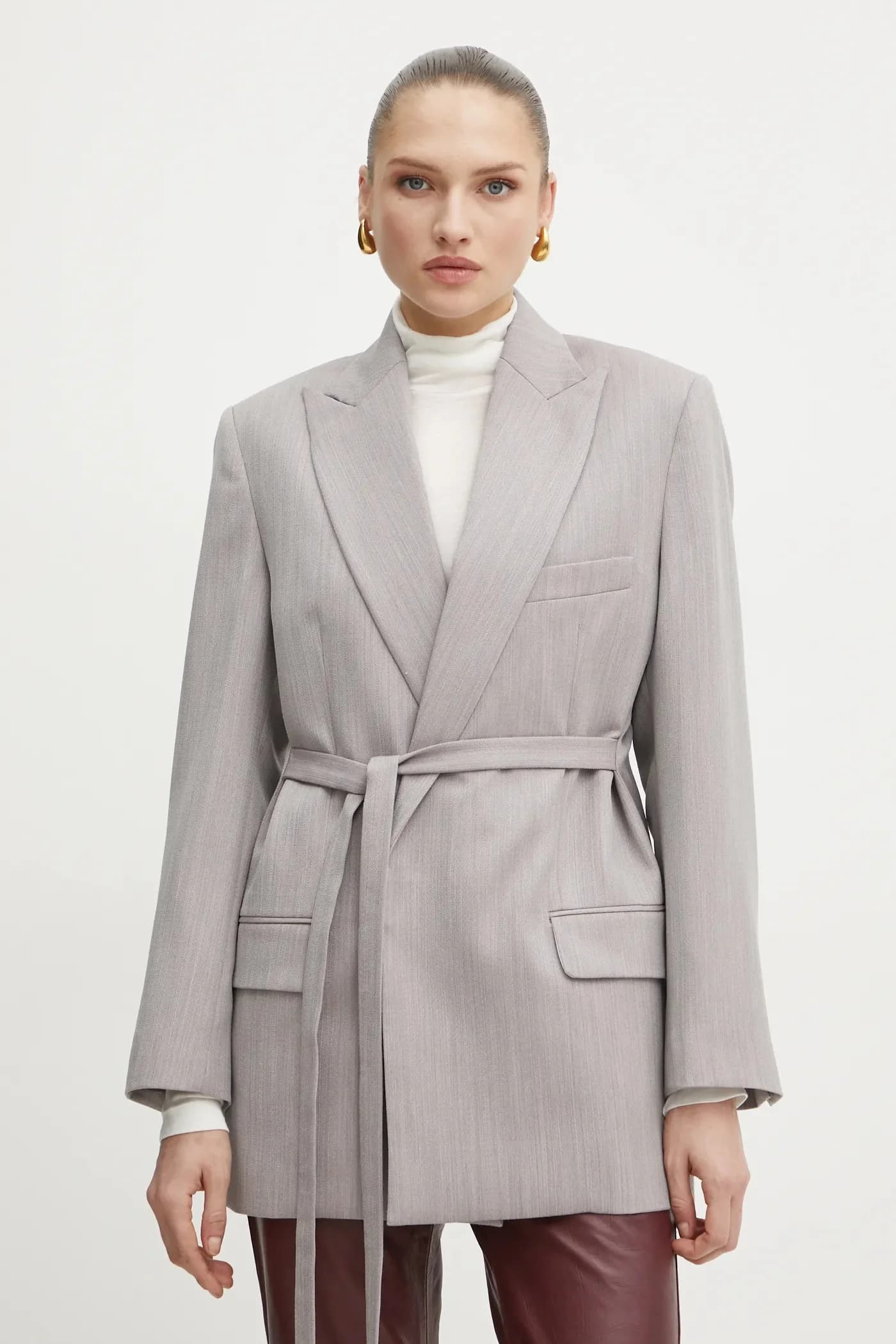 Шерстяная куртка - фото 2