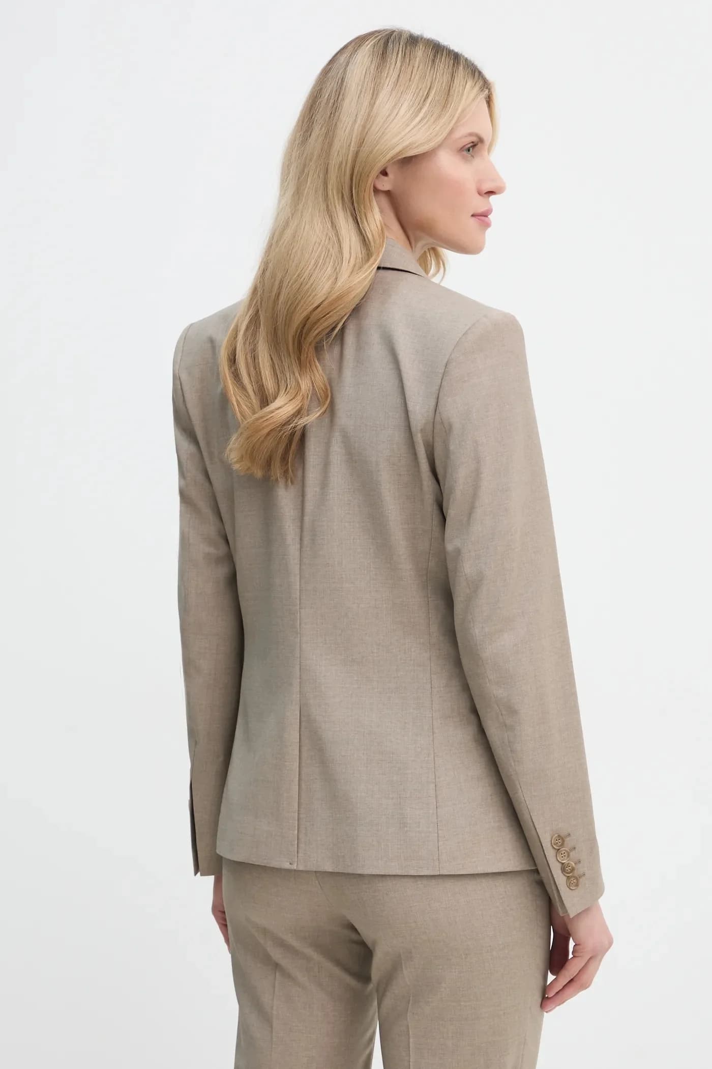 Шерстяная куртка - фото 3