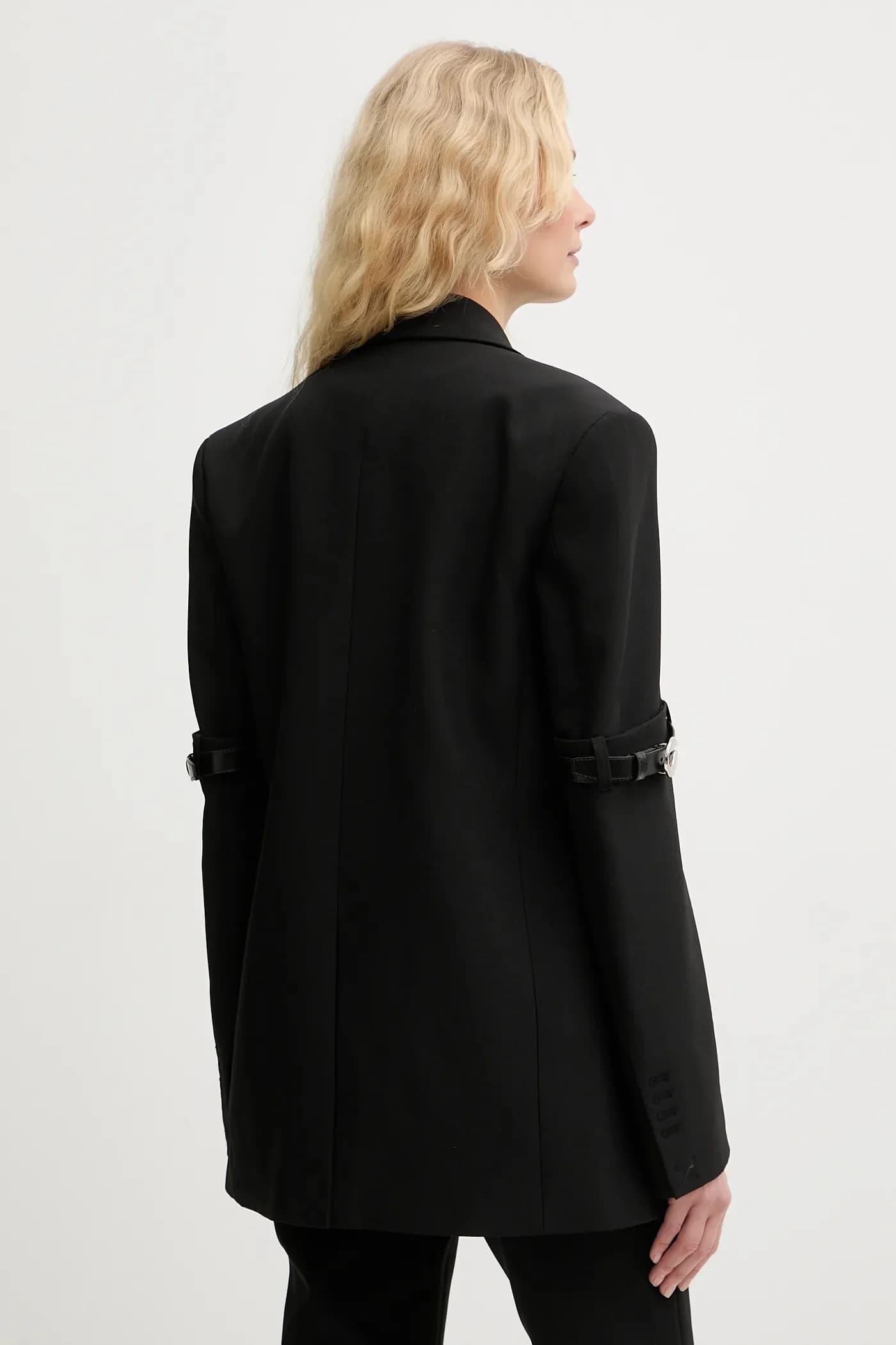 куртка с логотипом и поясом - фото 3