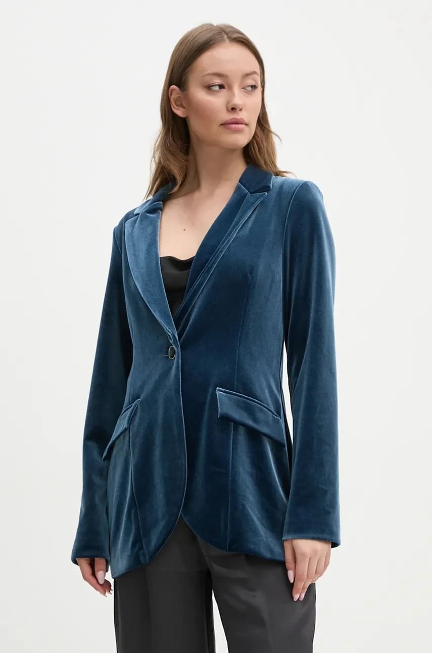 Велюровая куртка - фото 4