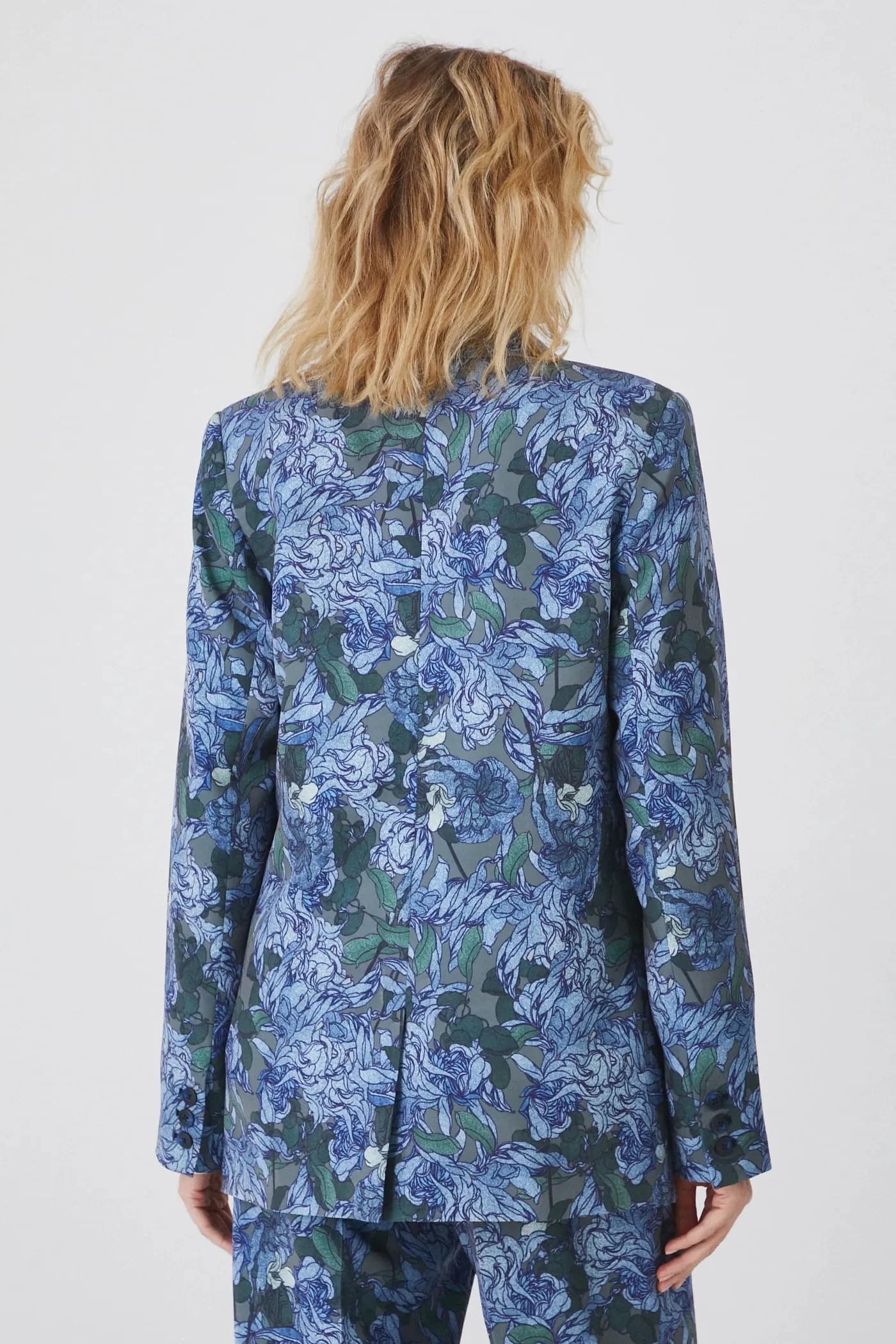 Куртка - фото 4