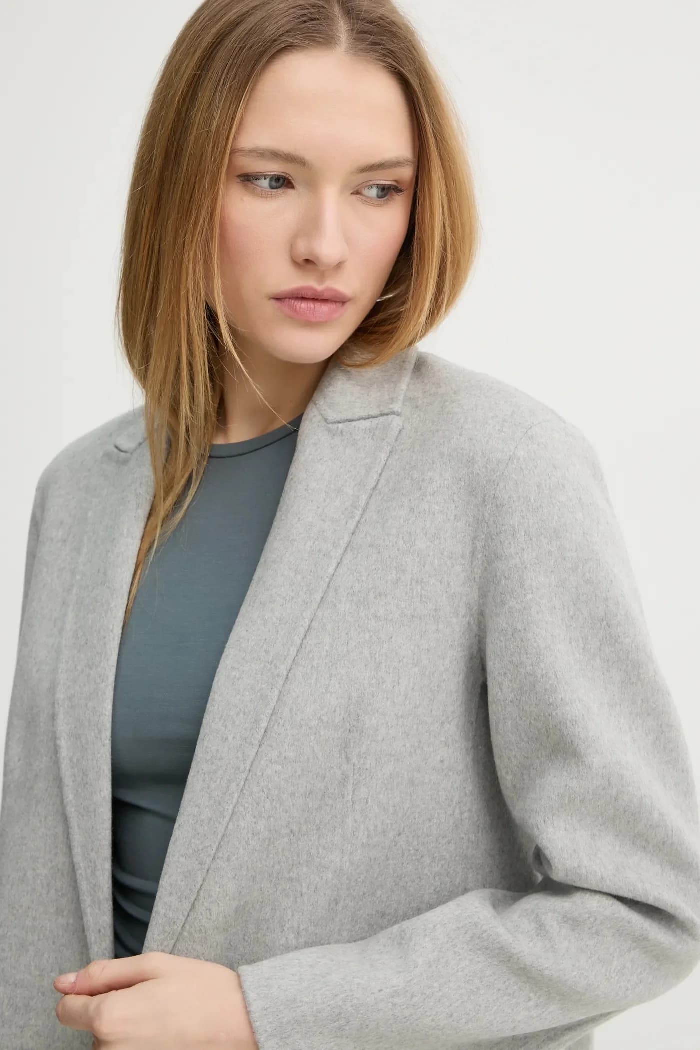 Шерстяная куртка - фото 5