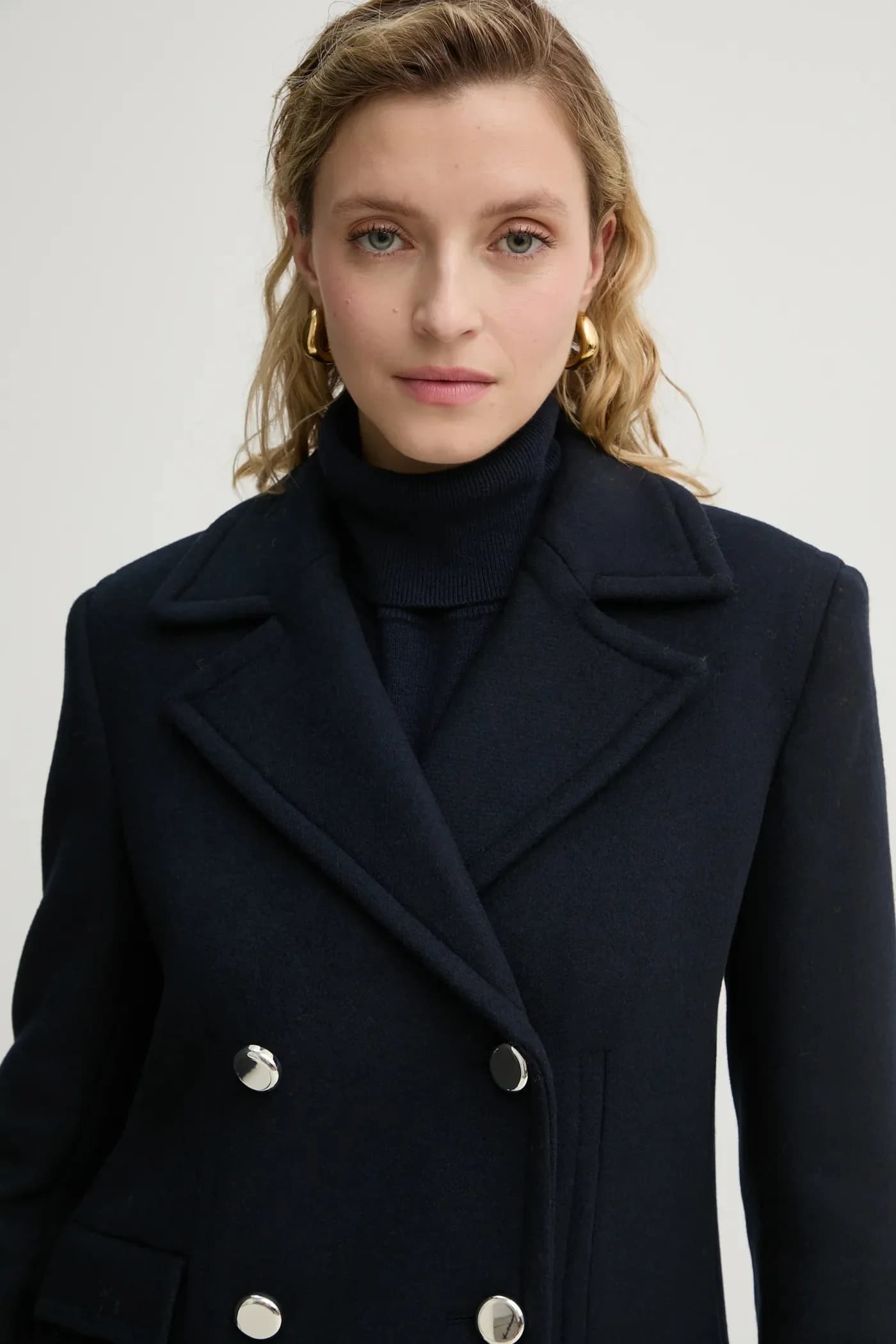 Шерстяная куртка - фото 5