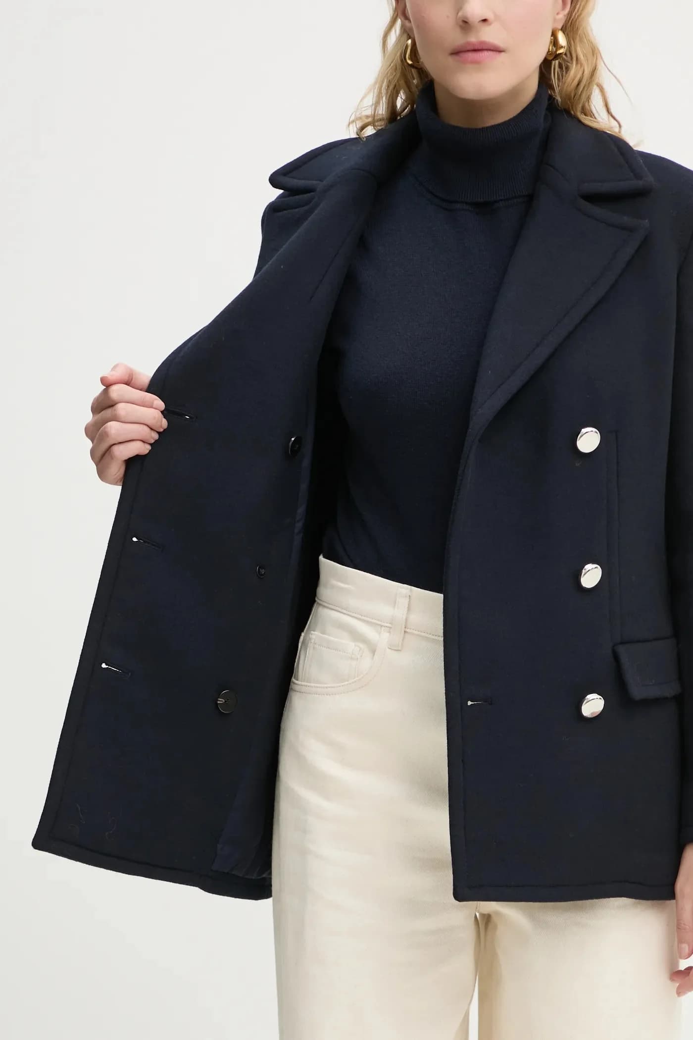 Шерстяная куртка - фото 7