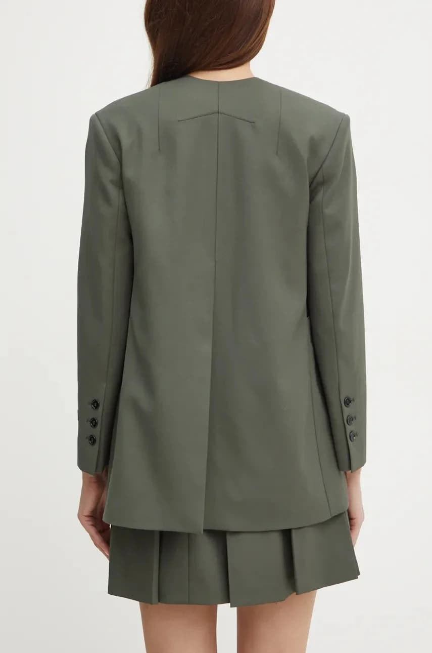 Шерстяная куртка - фото 3