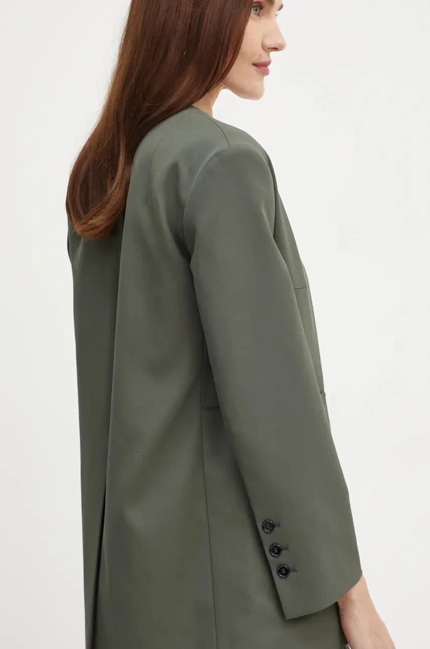 Шерстяная куртка - фото 5