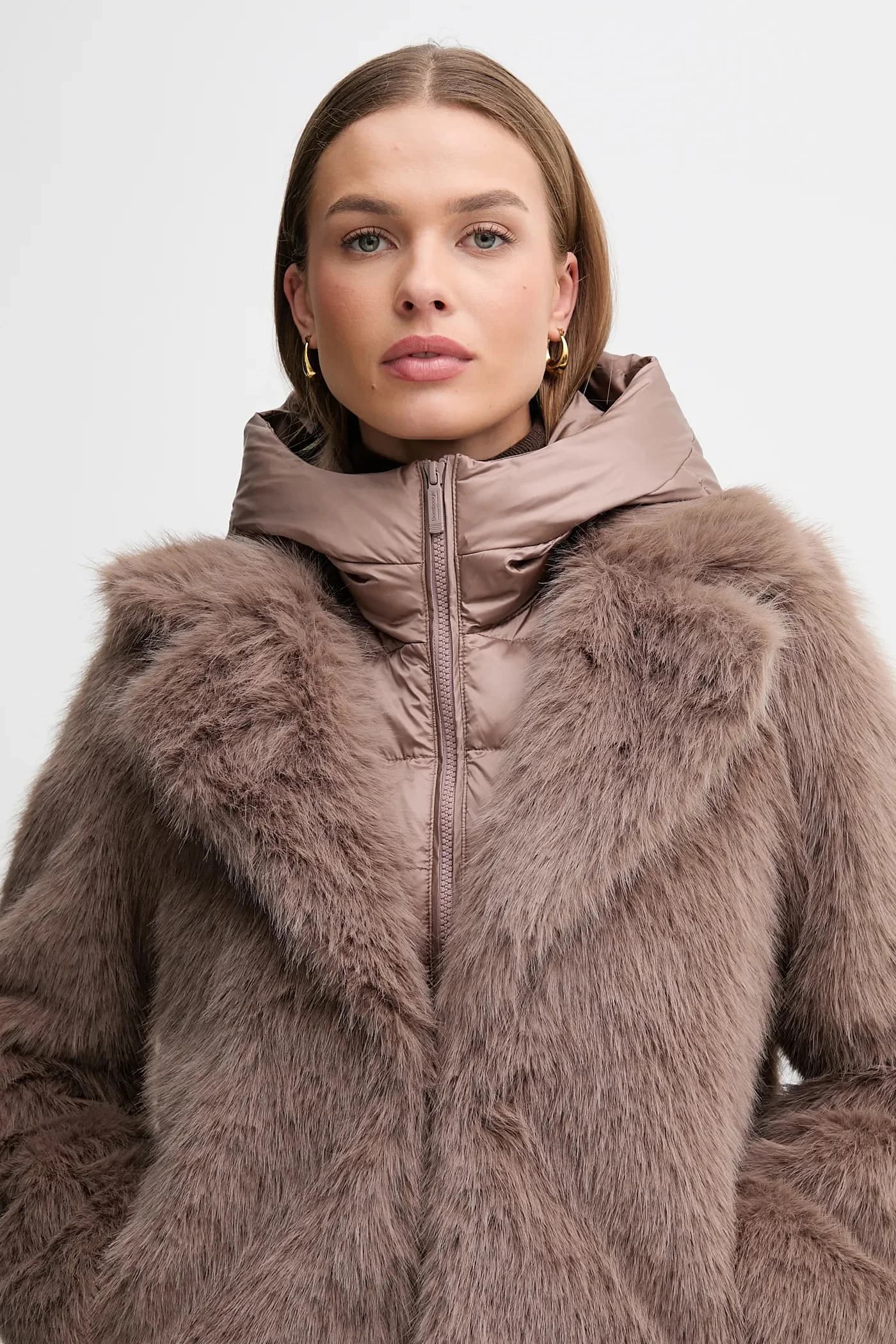 Пуховое пальто - фото 4