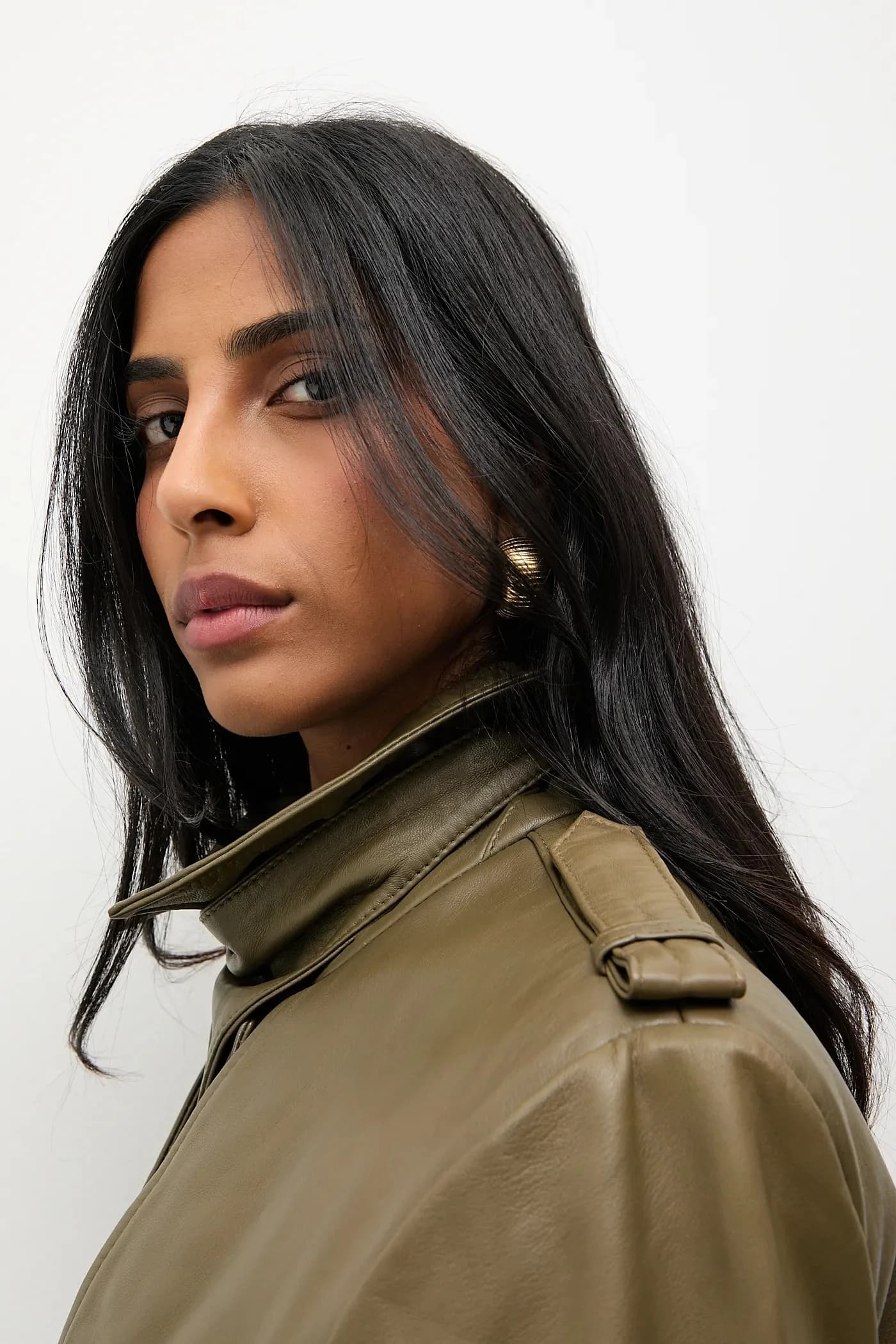 Женский кожаный тренч - фото 8