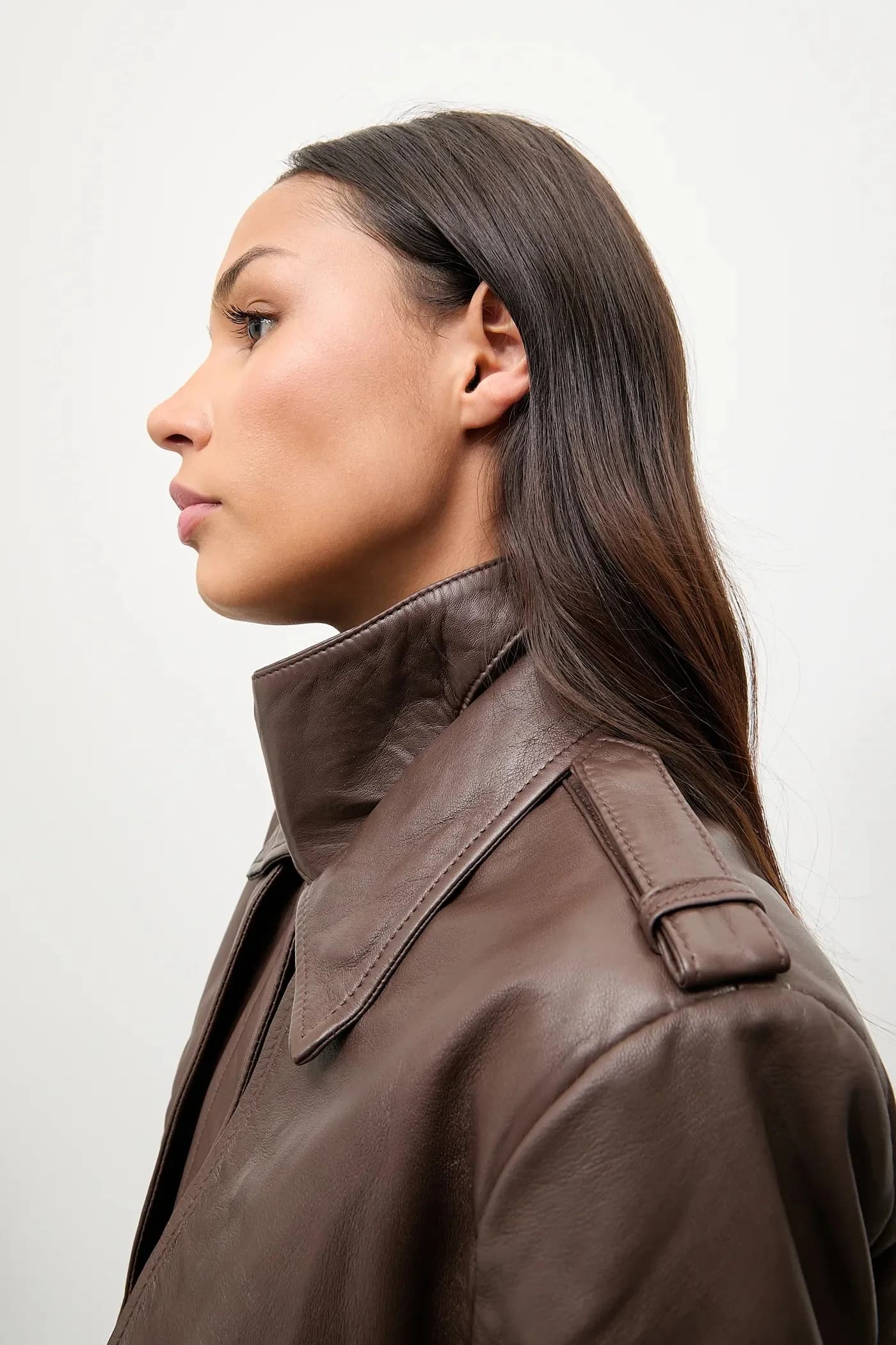 Женский кожаный тренч - фото 8