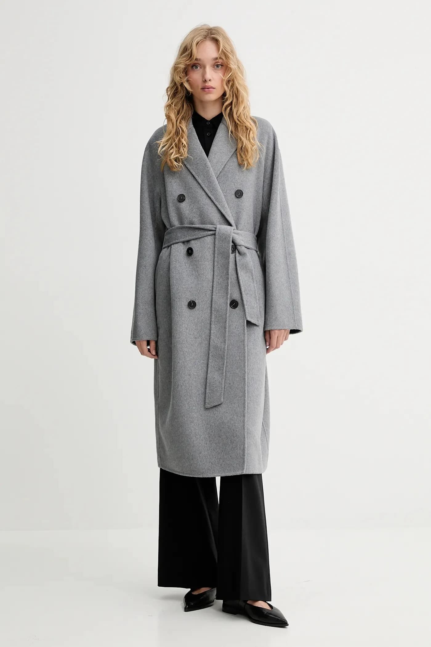 Шерстяное пальто