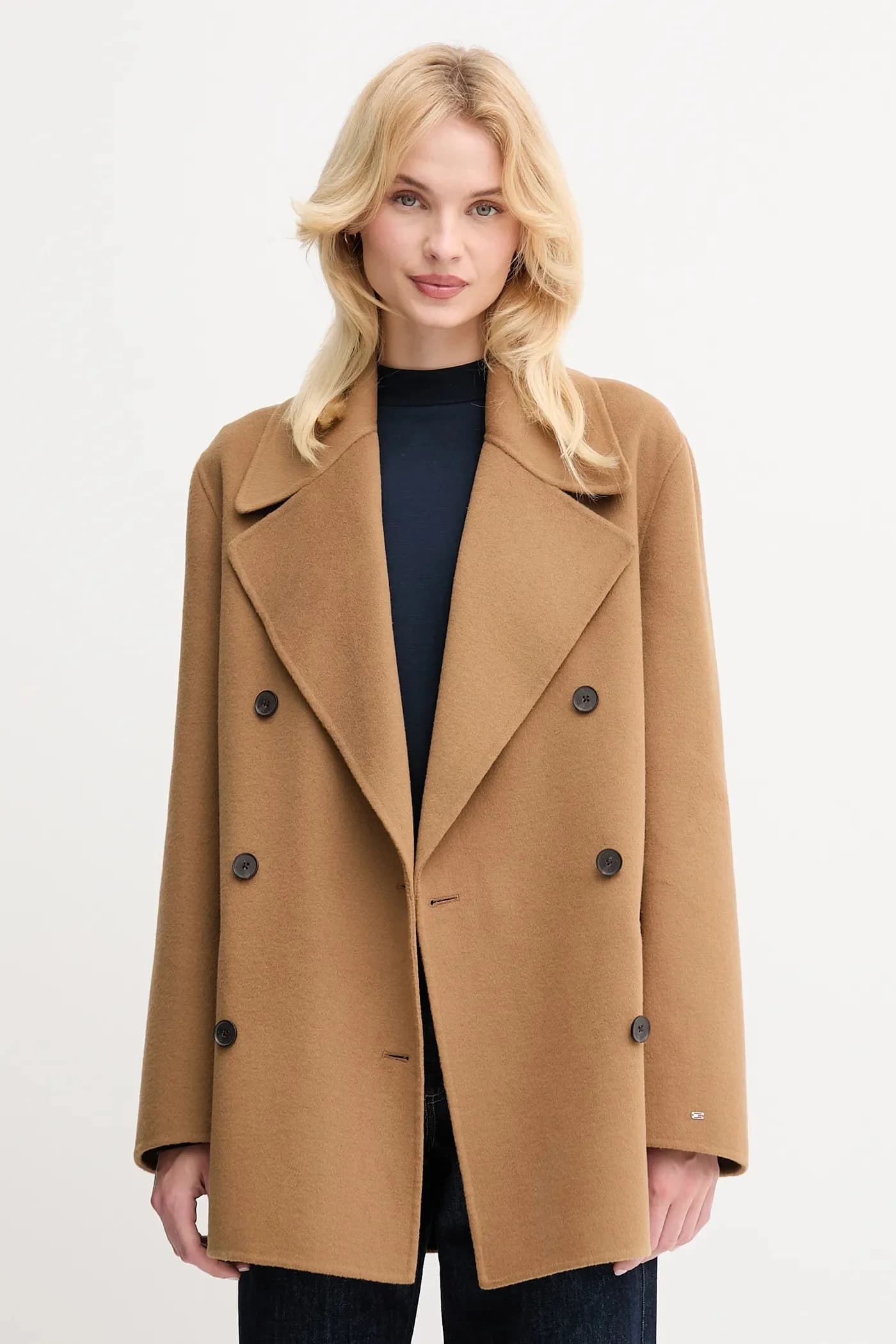 Шерстяное пальто