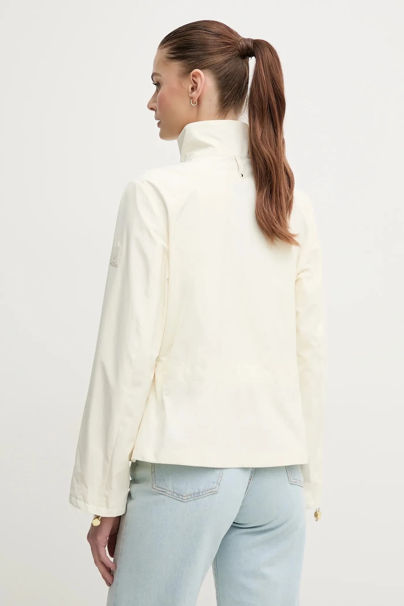 Короткий тренч - фото 7