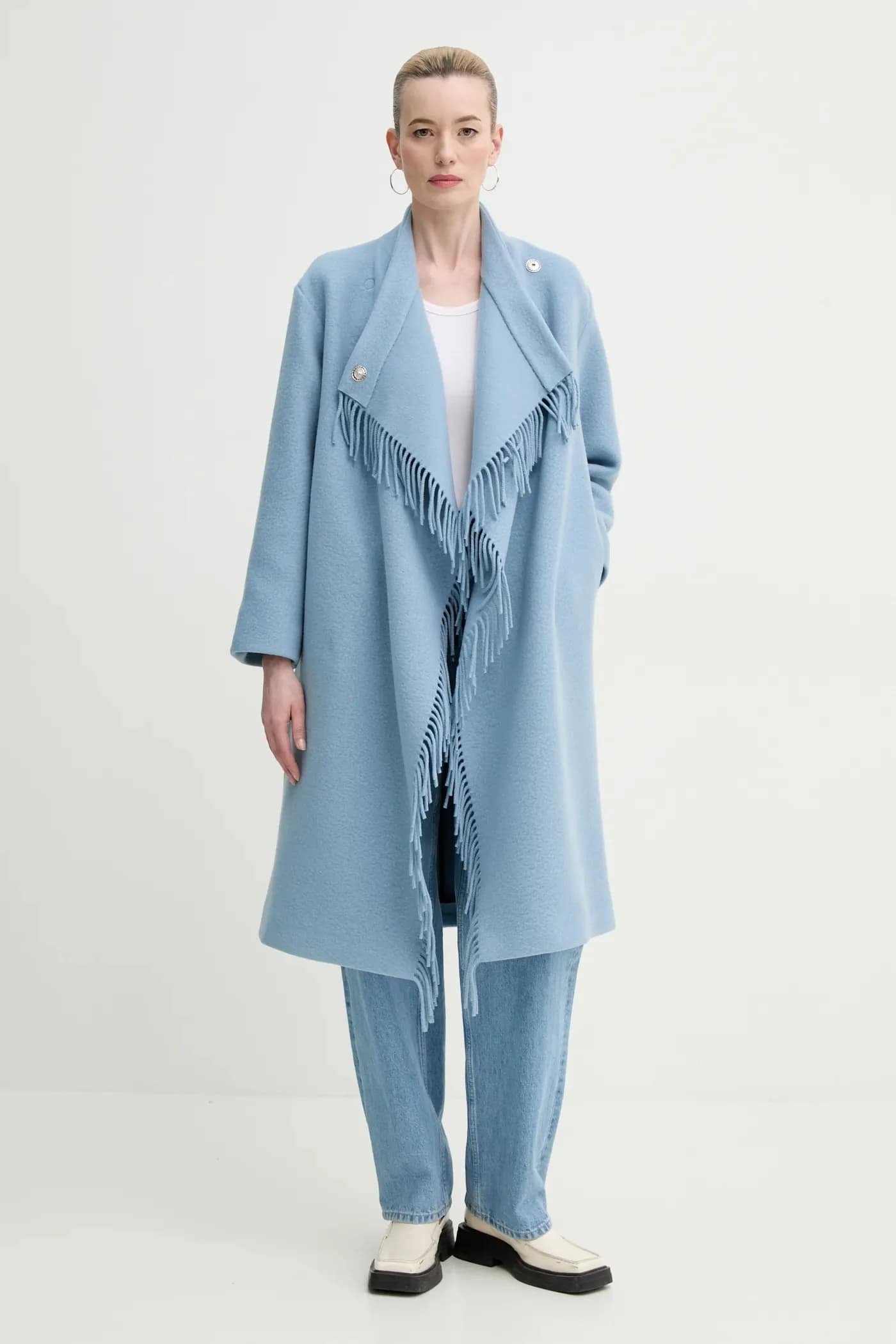 Шерстяное пальто