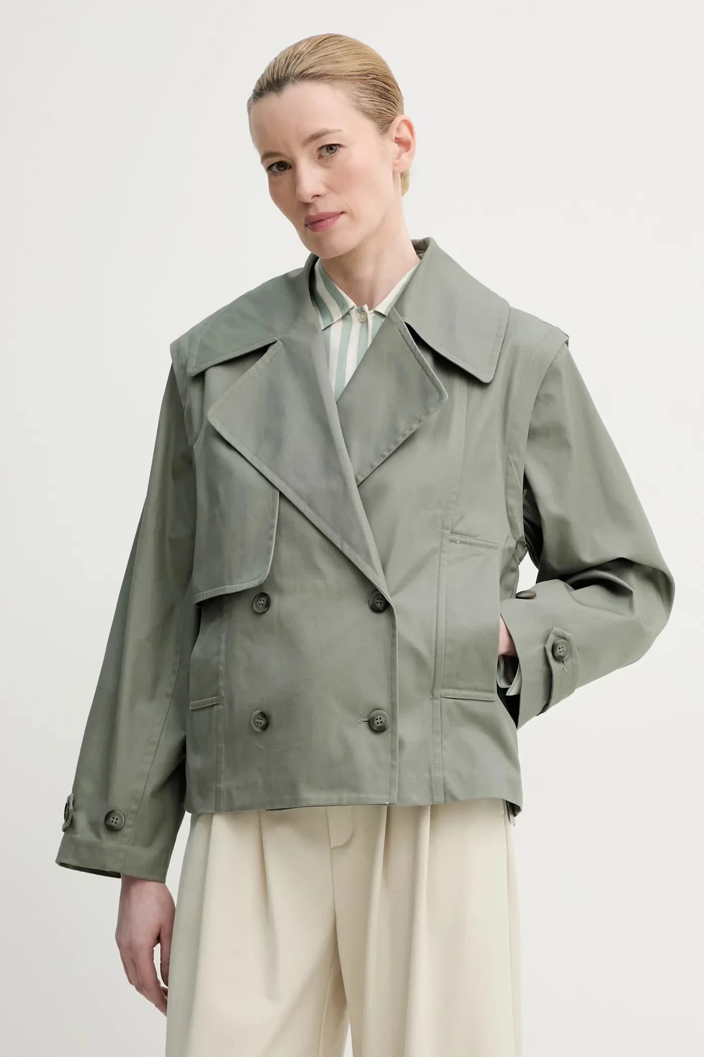 СОФУА пальто