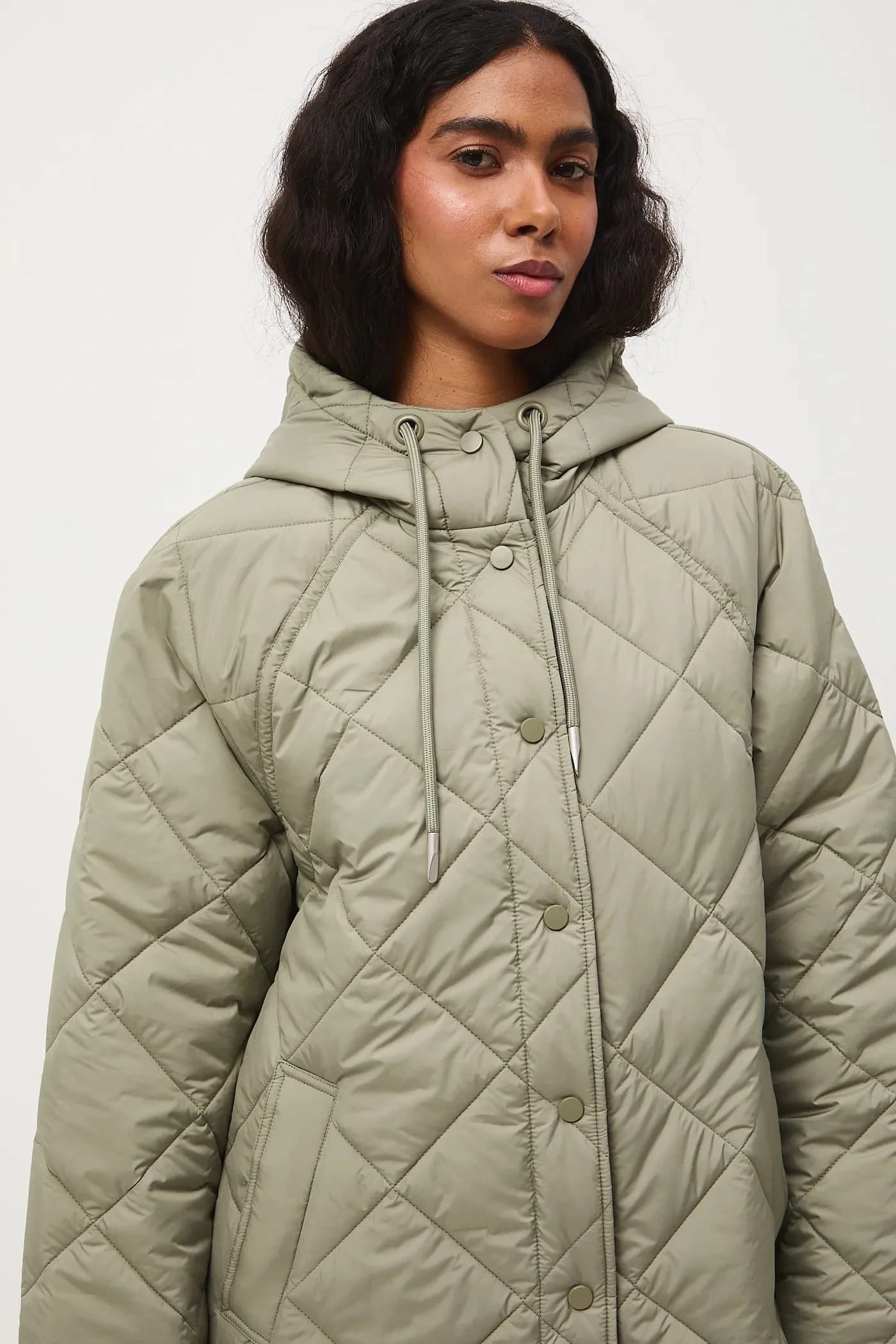 Женское стеганое пальто - фото 5