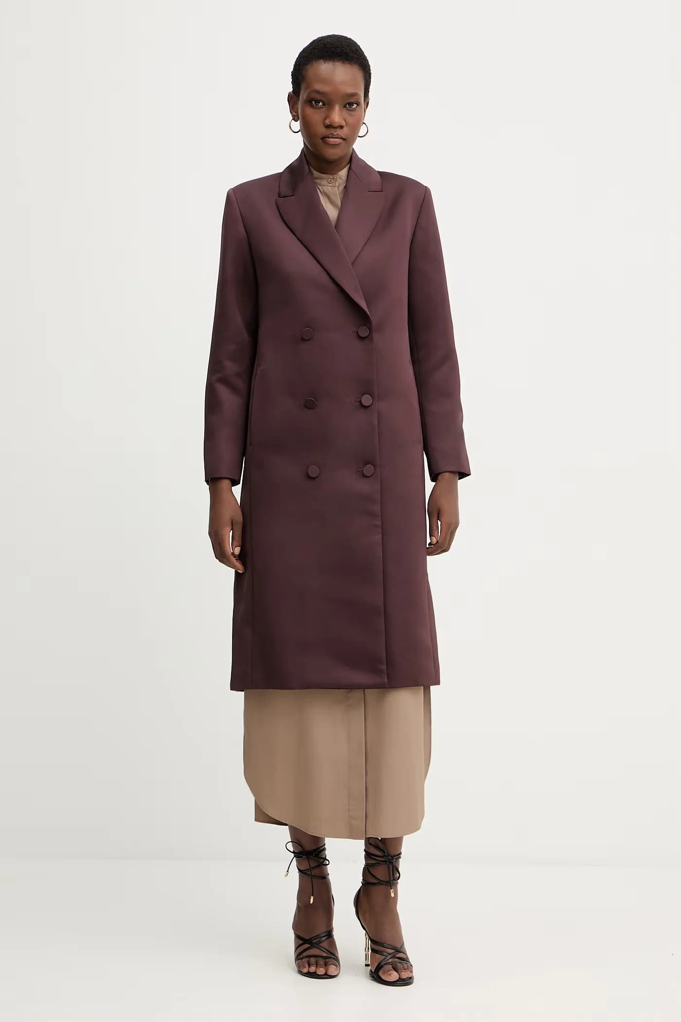 MCOCINEMA пальто