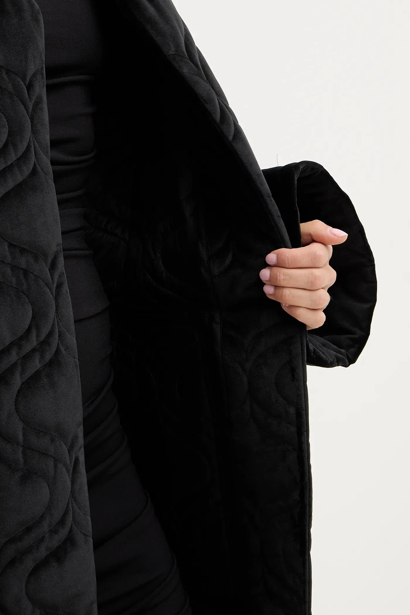 Велюровое пальто - фото 7