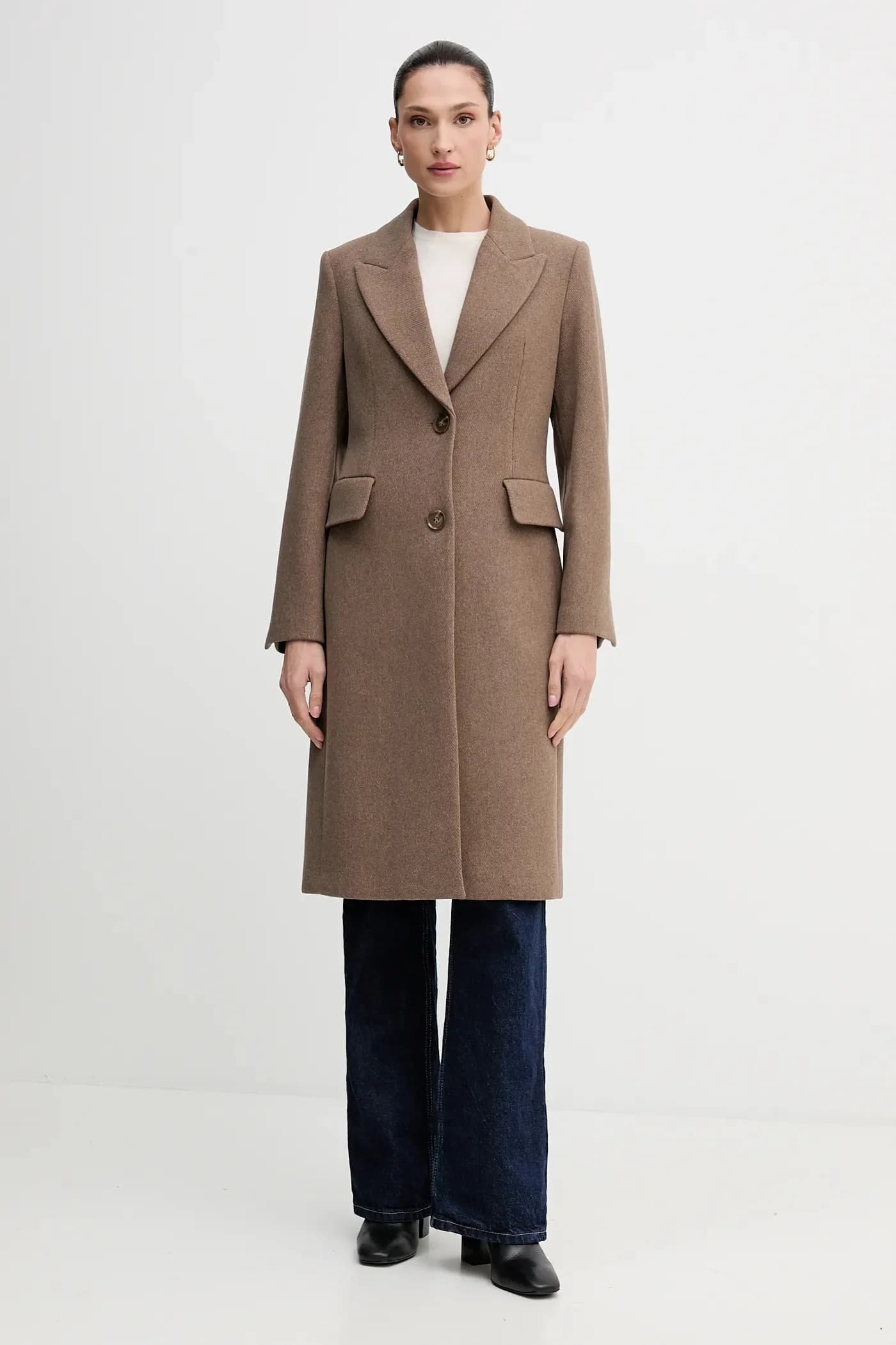 Шерстяное пальто