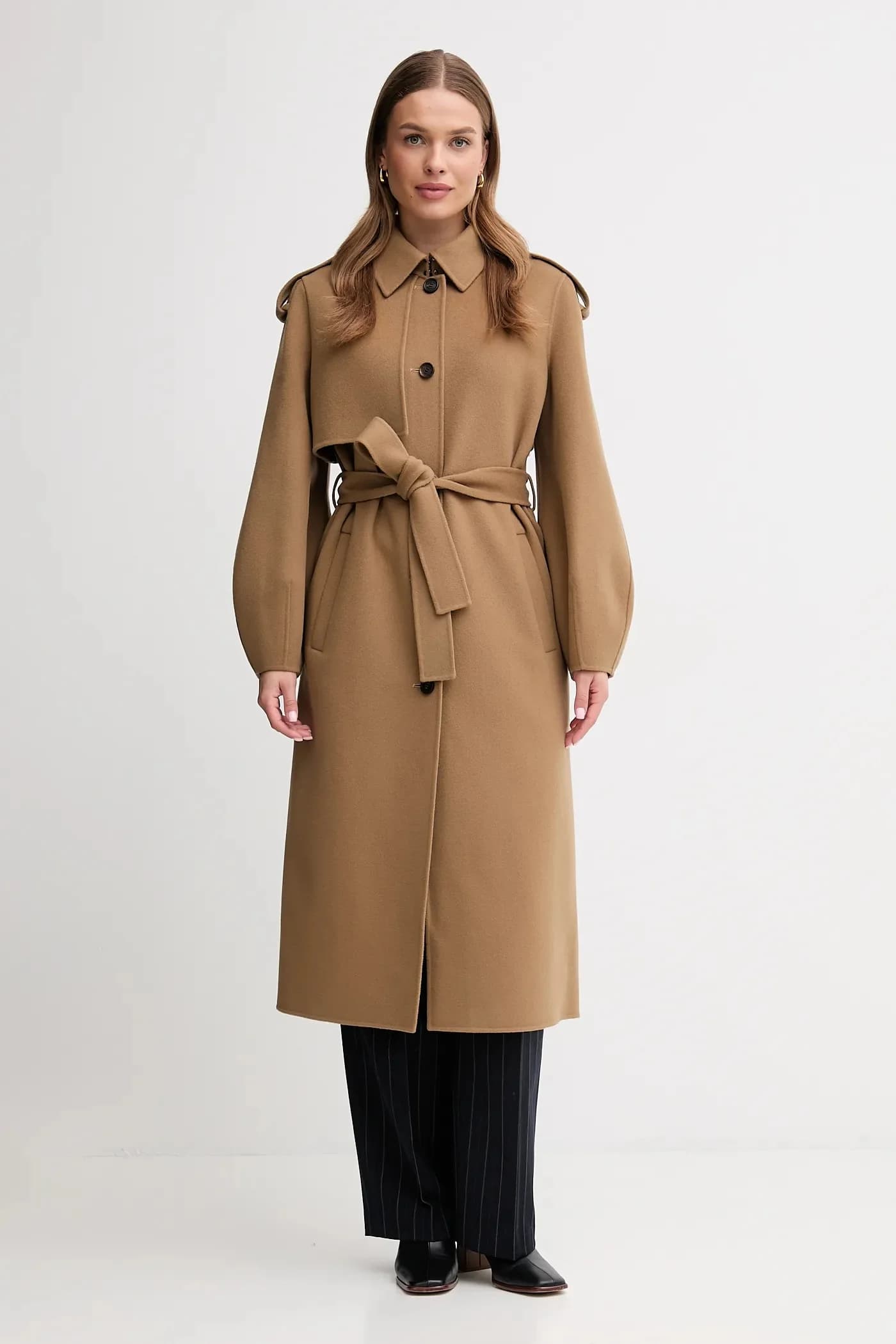 Шерстяное пальто