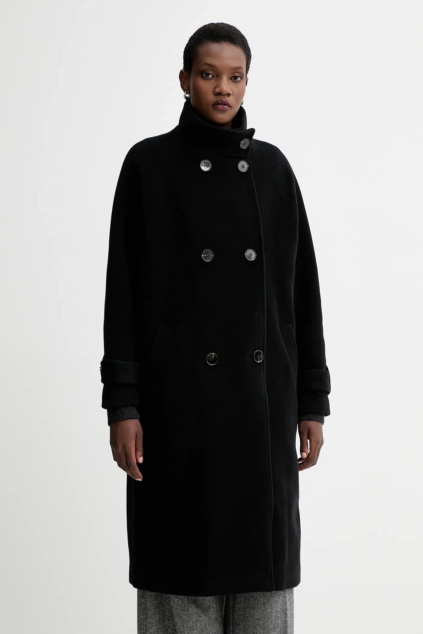 Шерстяное пальто