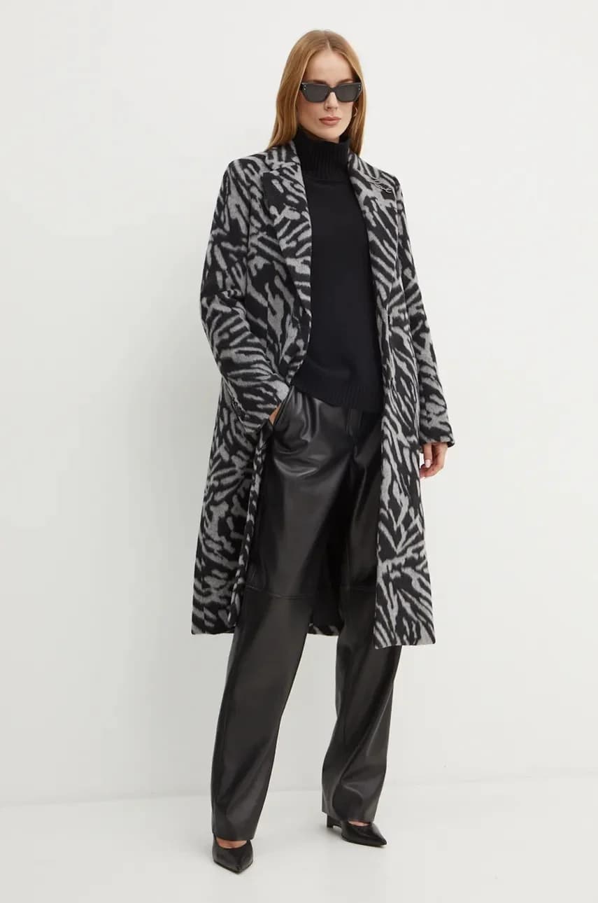 Шерстяное пальто - фото 9