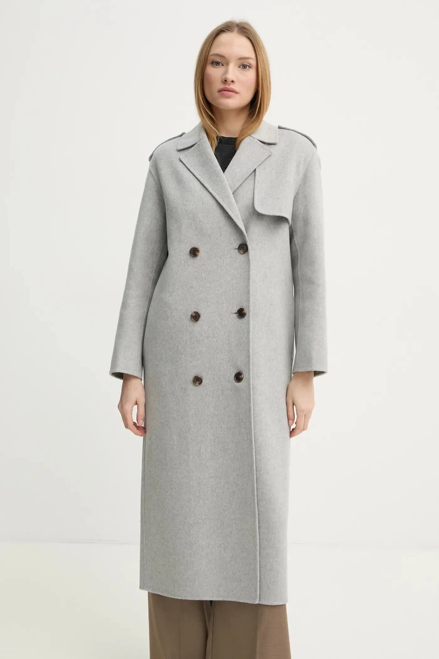 Шерстяное пальто