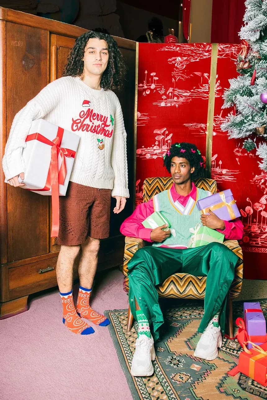 Трендовые рождественские носки-джемперы - фото 7