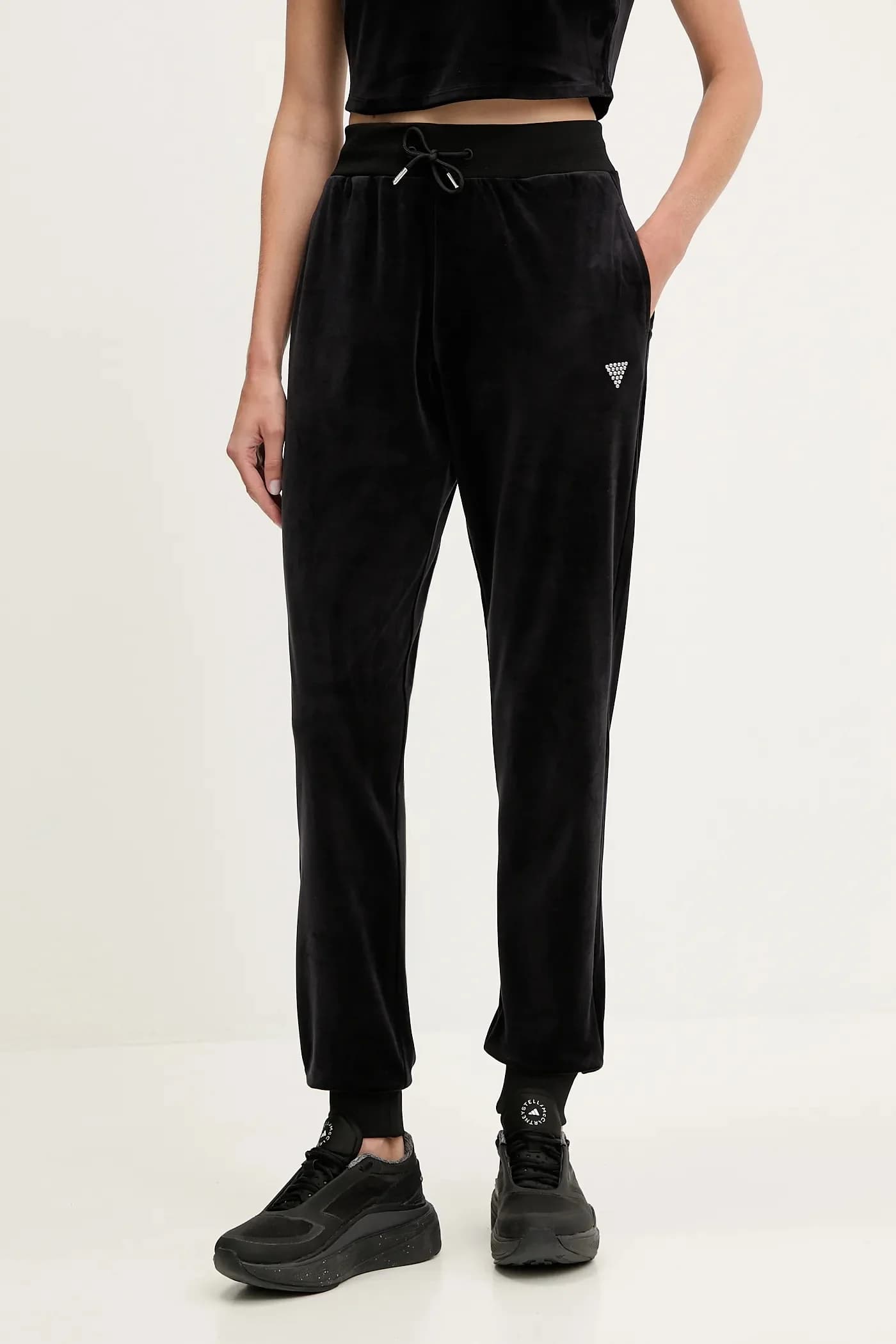 Велюровые спортивные брюки COUTURE