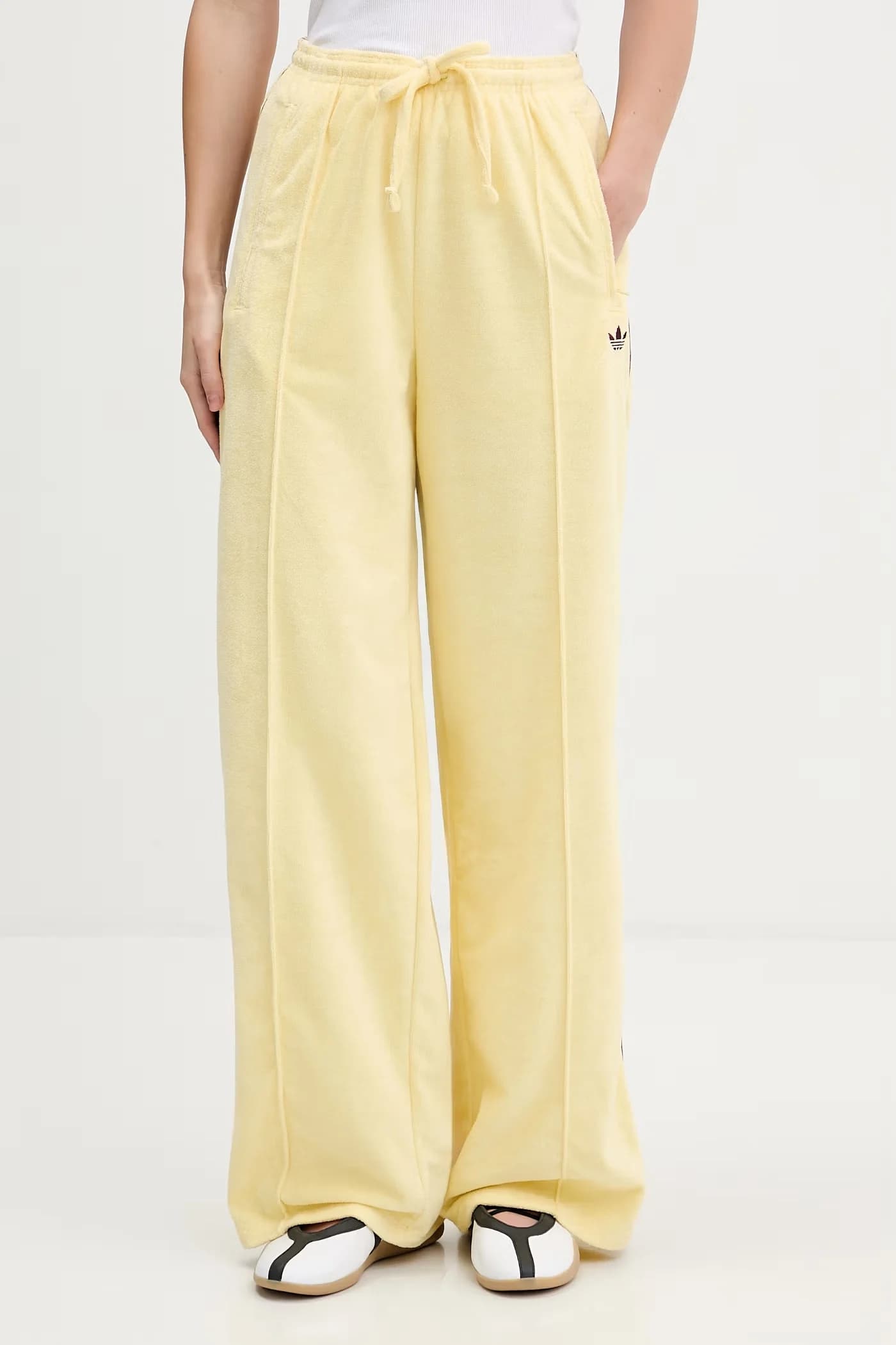 Спортивные штаны