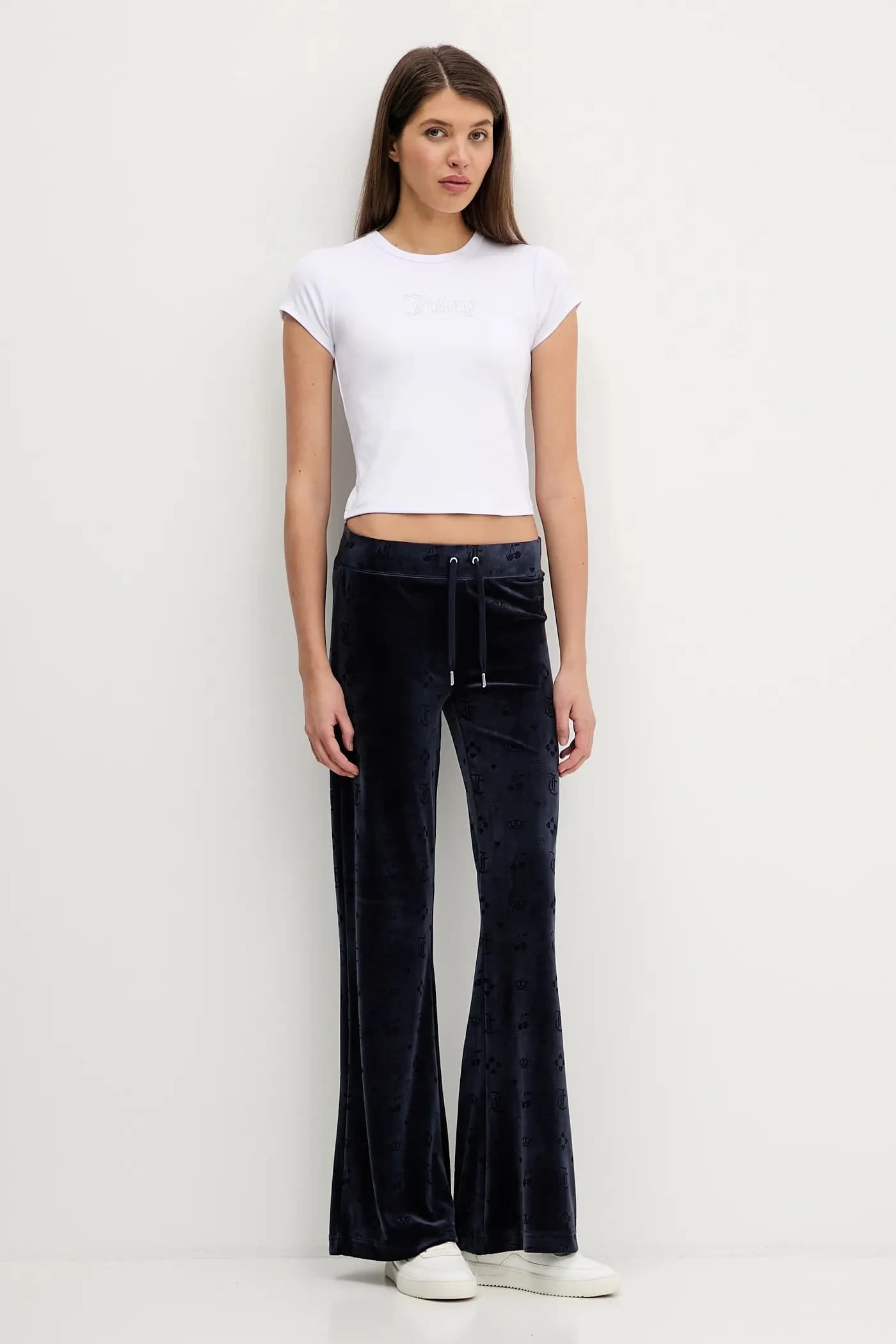 Велюровые спортивные брюки с монограммой Lisa - фото 2