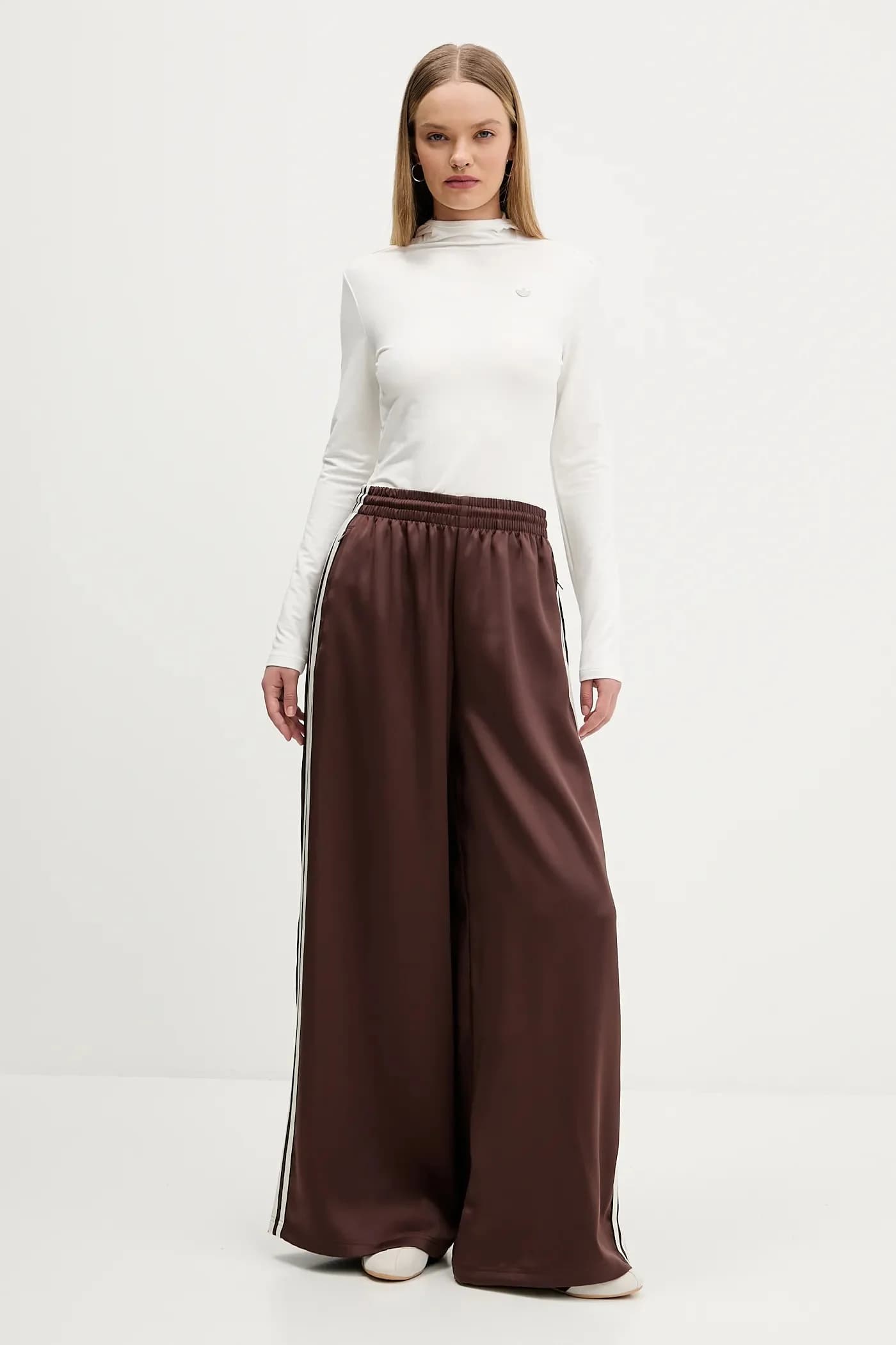 Атласные спортивные штаны Tp Wl - фото 2