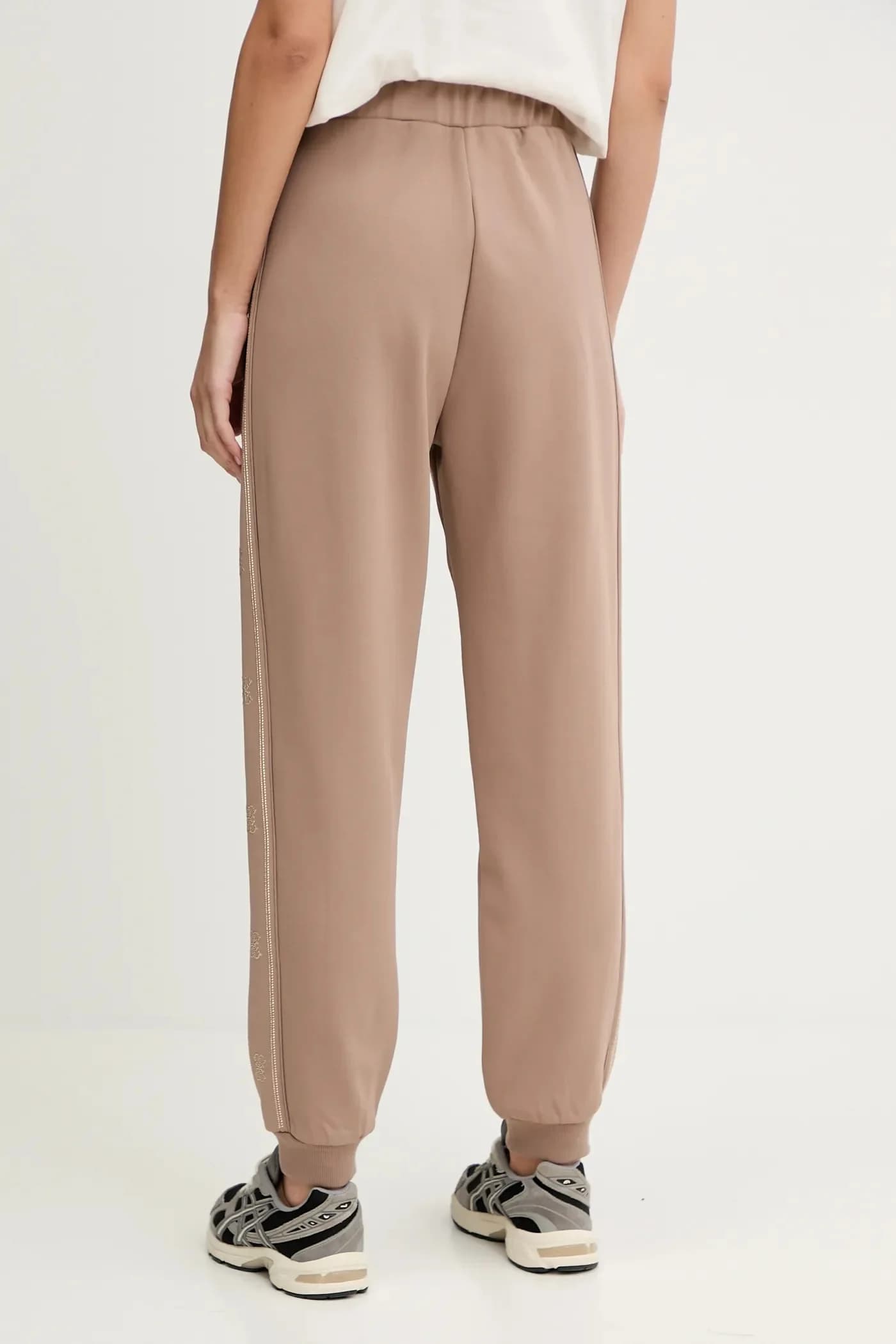 Спортивные брюки ОКТАВИЯ - фото 3