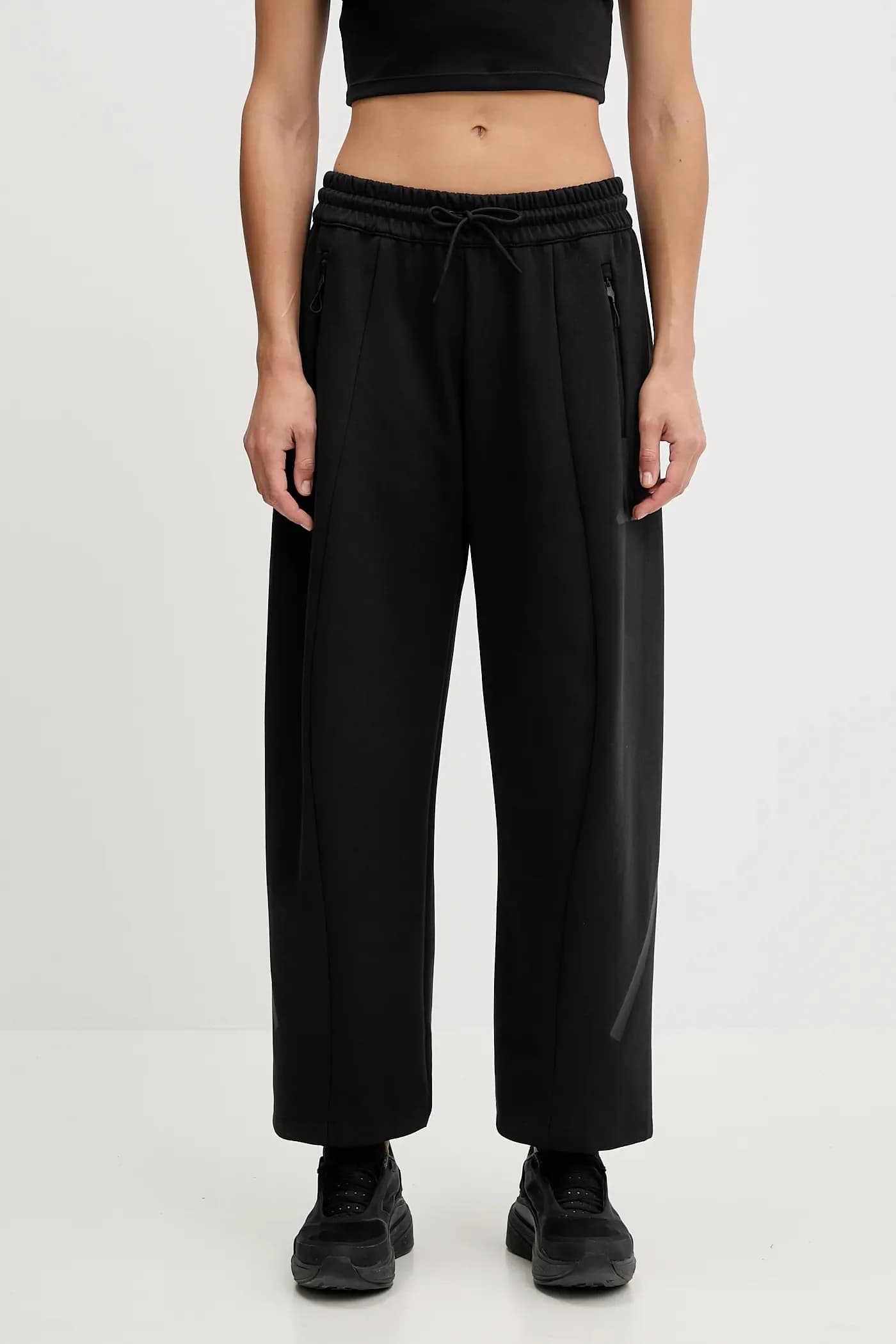 Спортивные штаны x Z.N.E