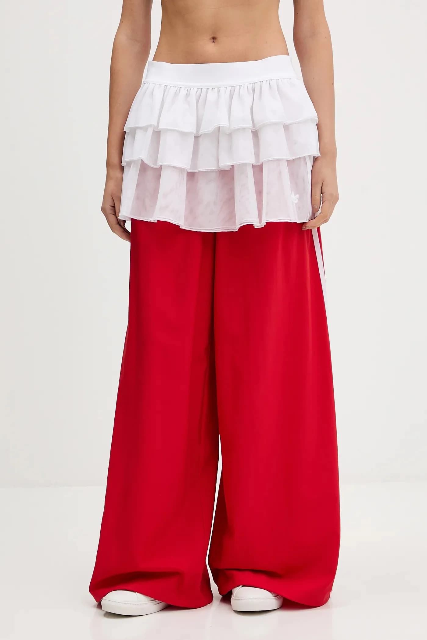 Спортивные штаны