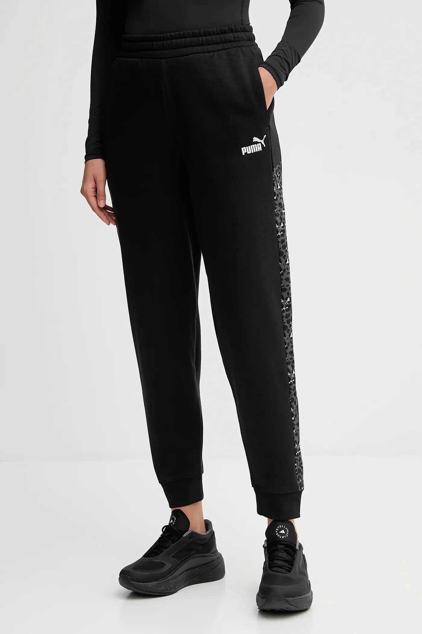 Спортивные штаны