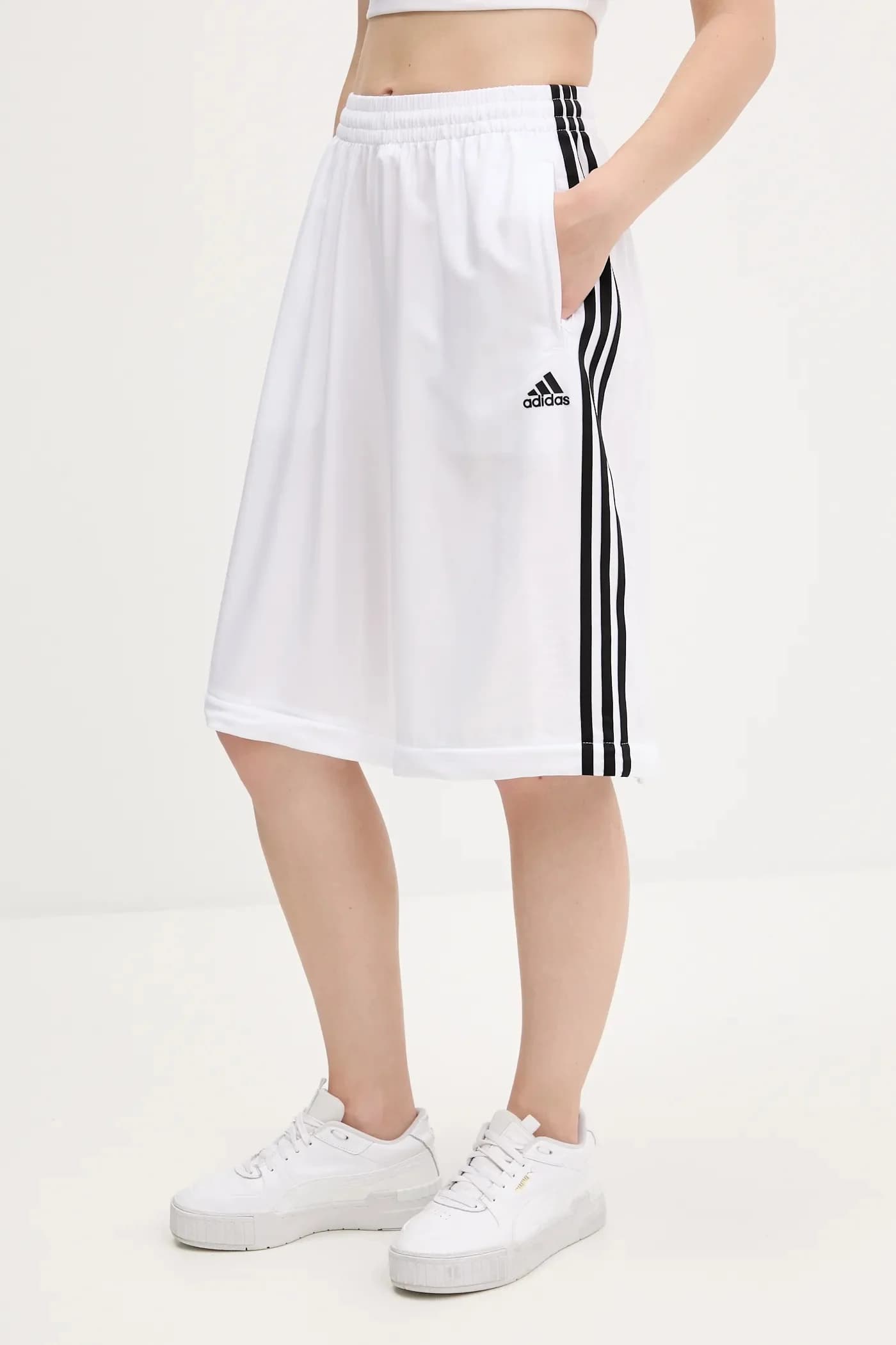 Спортивные брюки оверсайз - фото 5