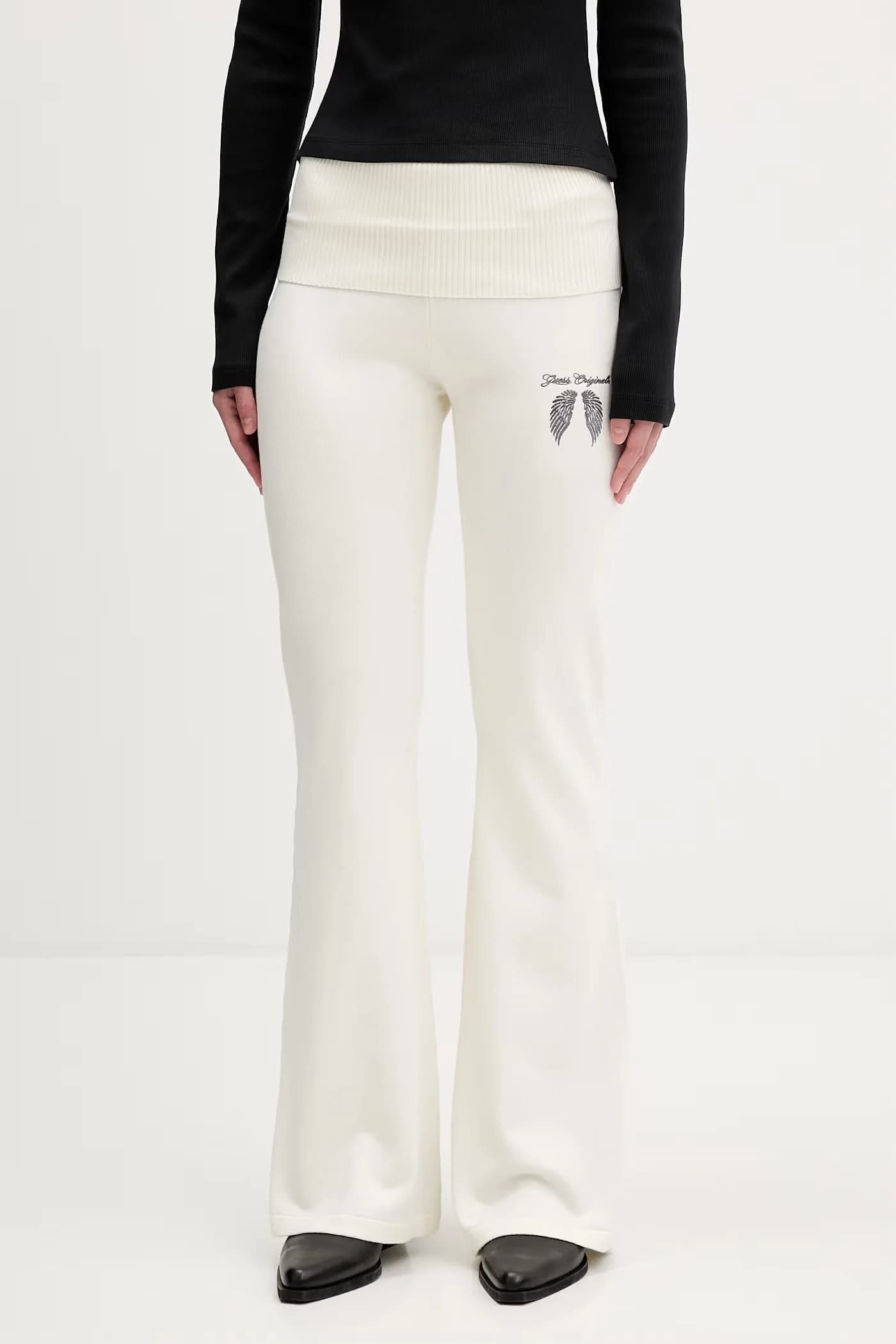 Спортивные штаны