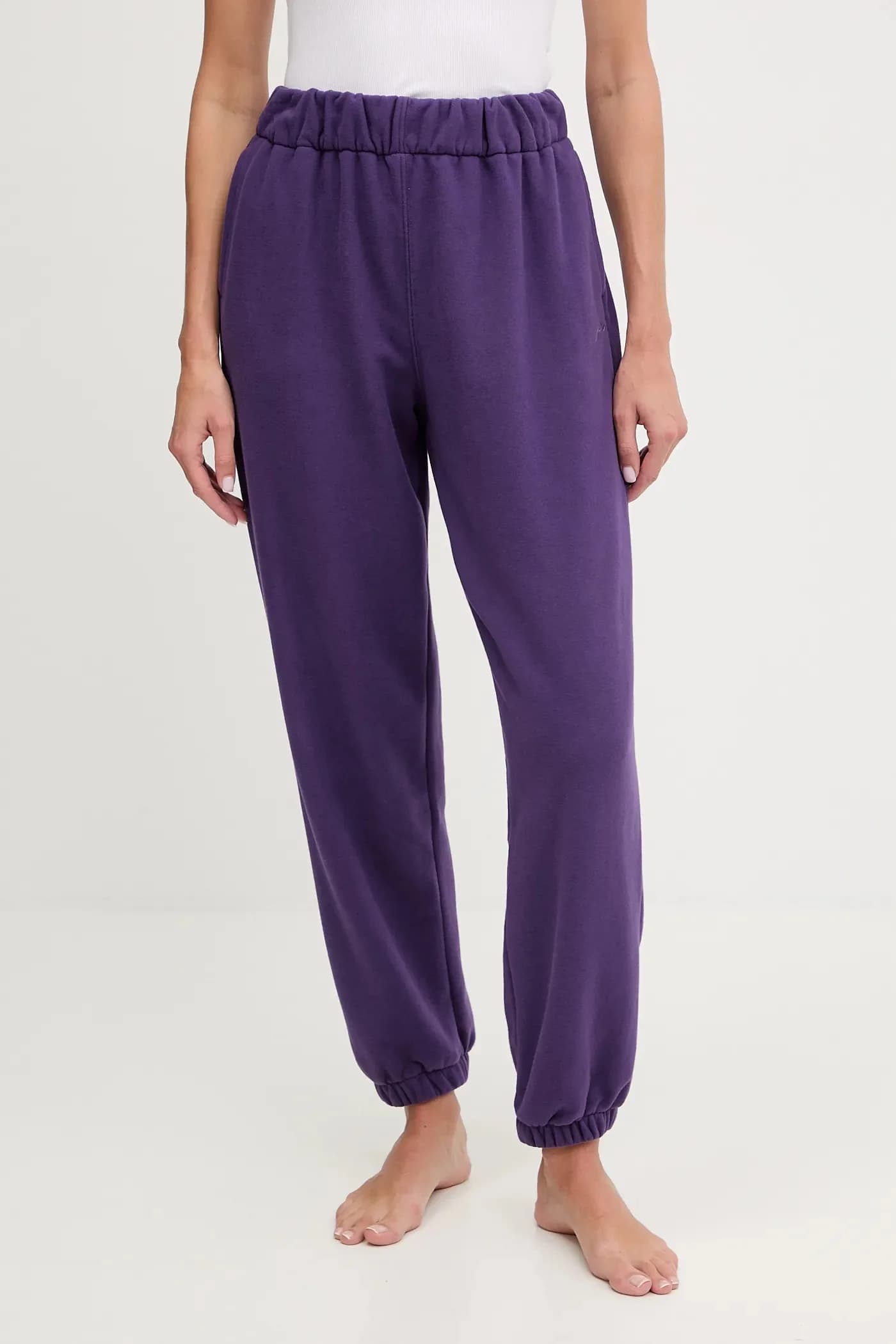 Добрые спортивные штаны