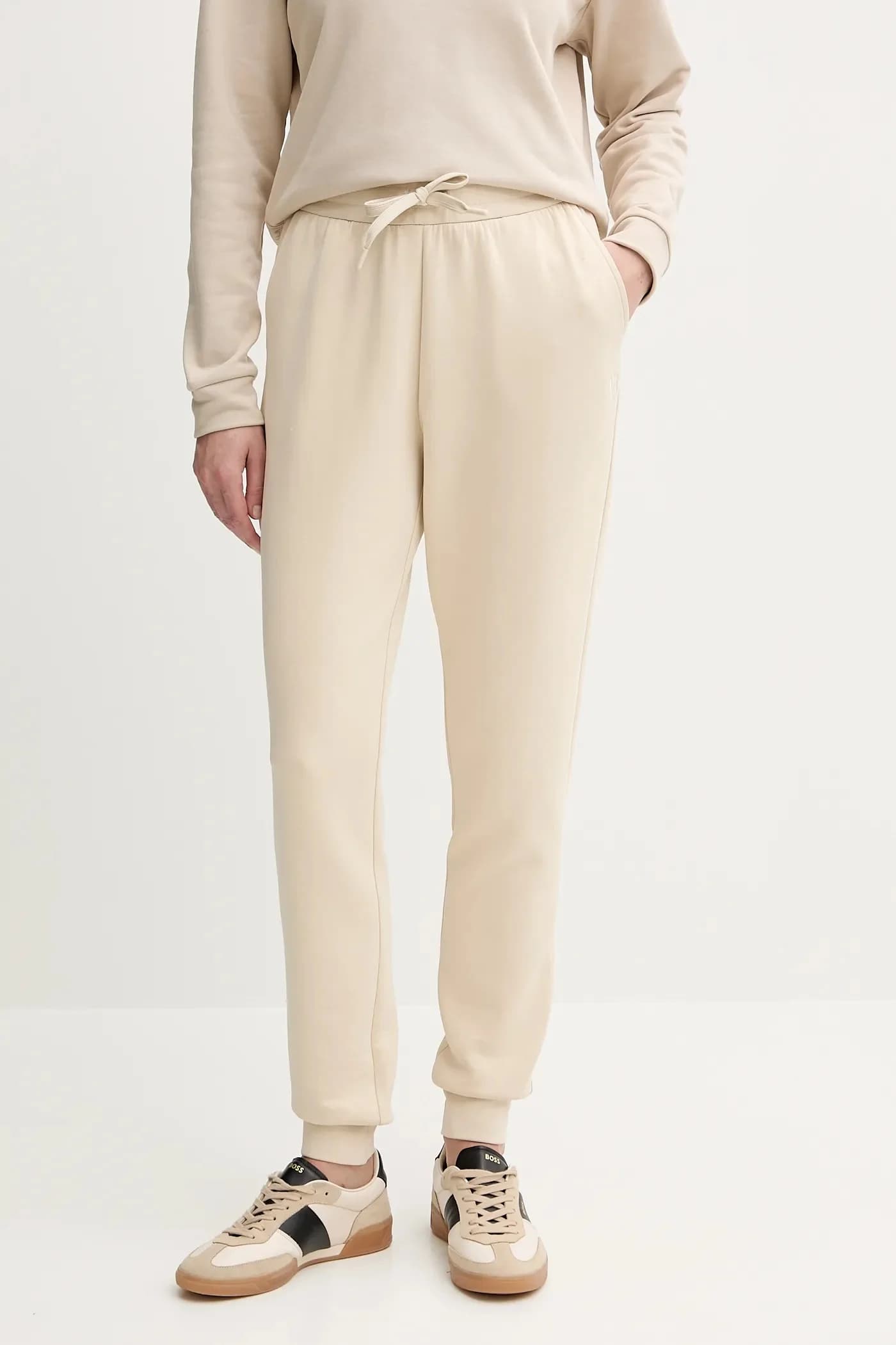 Спортивные штаны